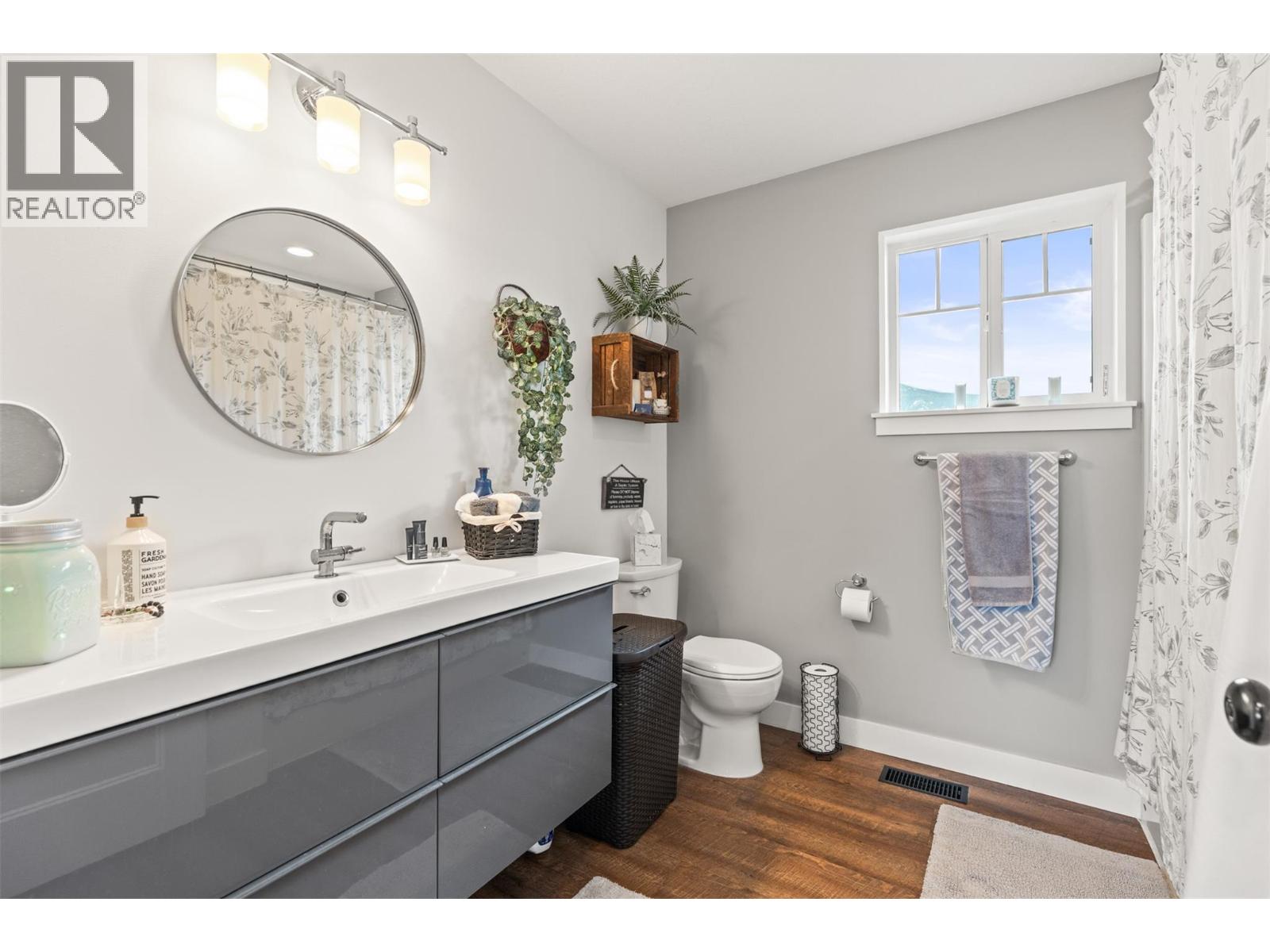 4160 Noble Road, Spallumcheen, British Columbia  V4Y 0K8 - Photo 62 - 10376174