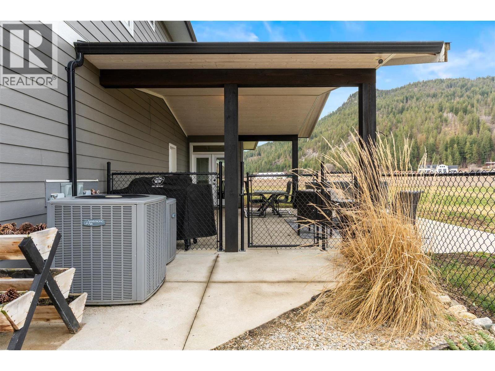 4160 Noble Road, Spallumcheen, British Columbia  V4Y 0K8 - Photo 70 - 10376174