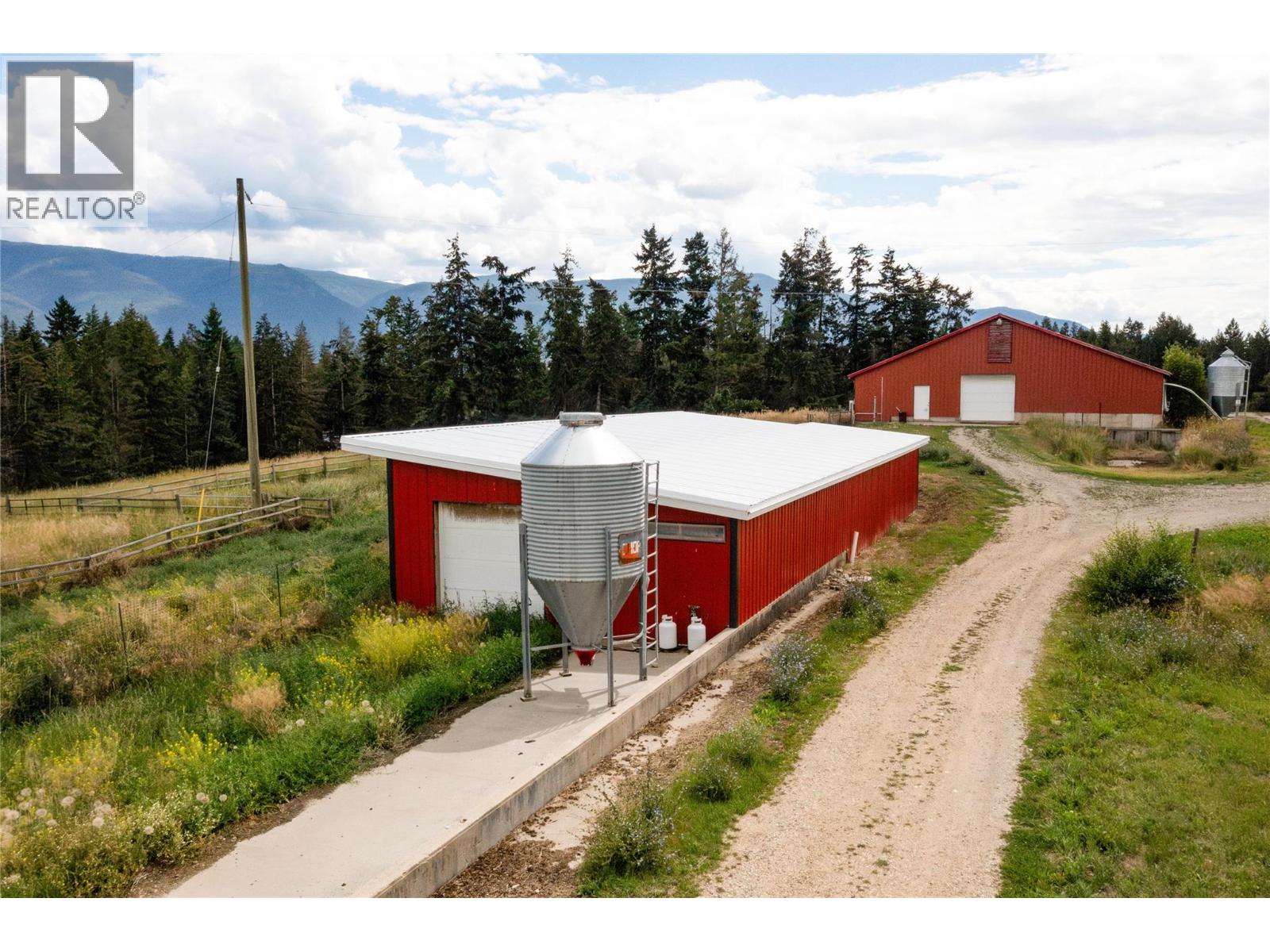 4780 Sleepy Hollow Road, Spallumcheen, British Columbia  V4Y 0T8 - Photo 42 - 10378019