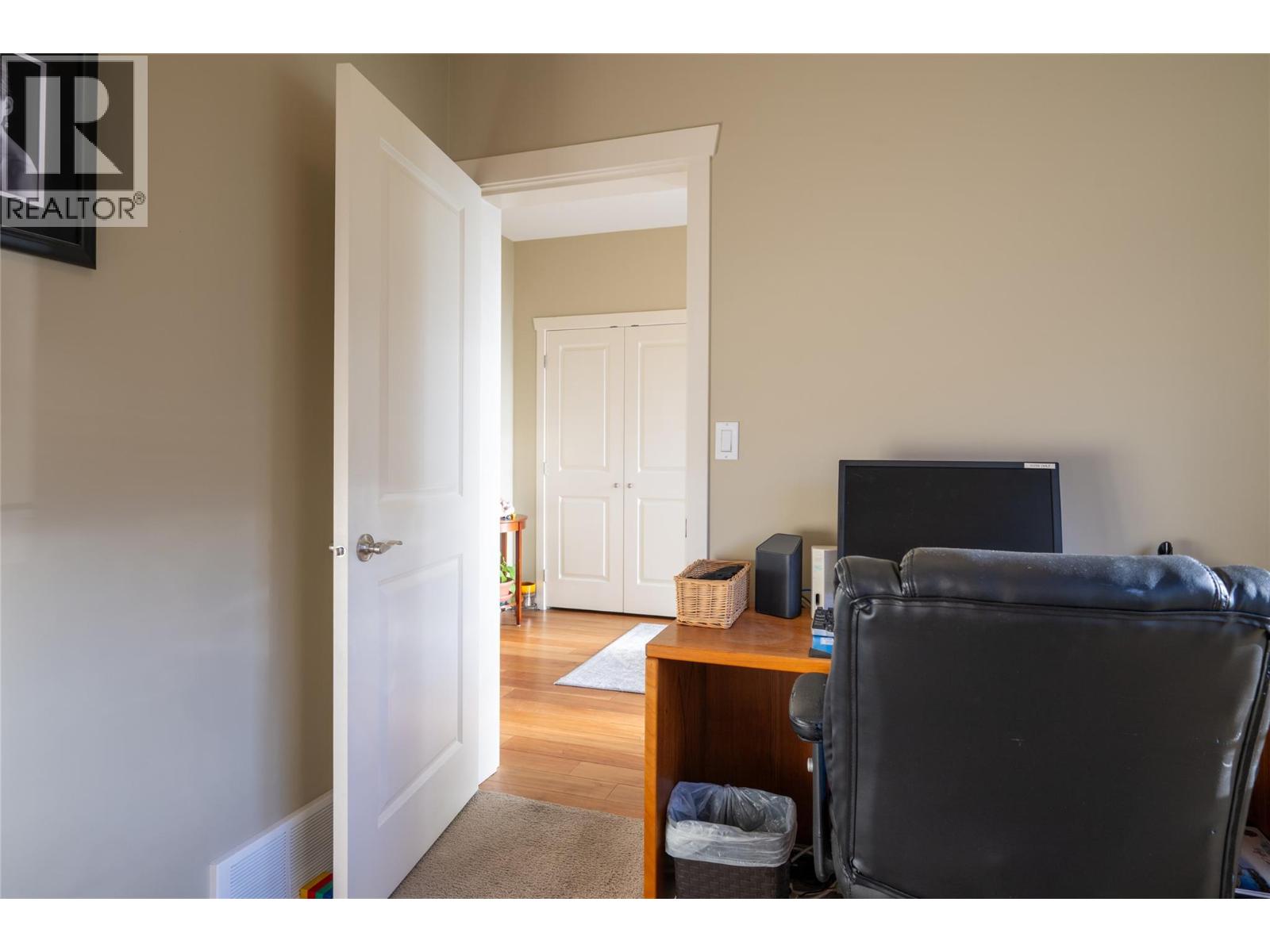 2038 Stagecoach Drive, Kamloops, British Columbia  V2B 0A7 - Photo 46 - 10378002