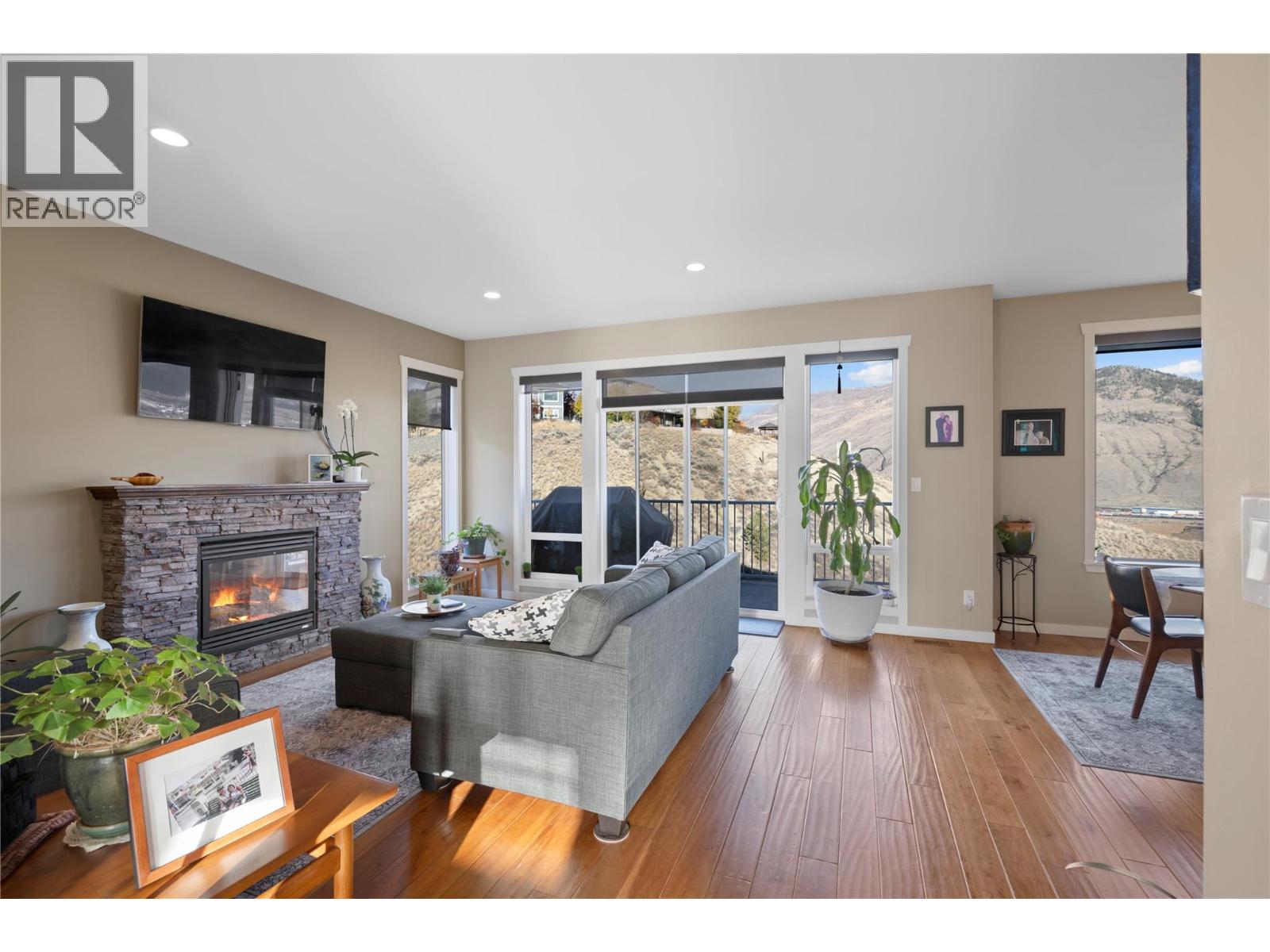 2038 Stagecoach Drive, Kamloops, British Columbia  V2B 0A7 - Photo 8 - 10378002