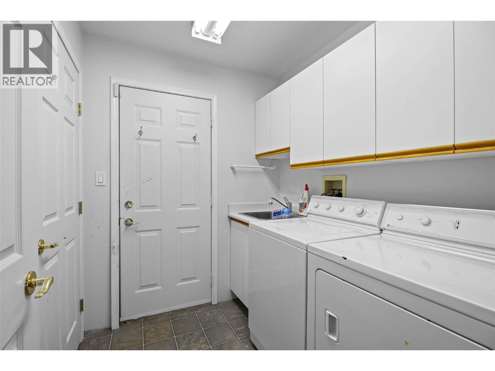 634 Hysop Place, Chase, British Columbia  V0E 1M0 - Photo 14 - 10377713