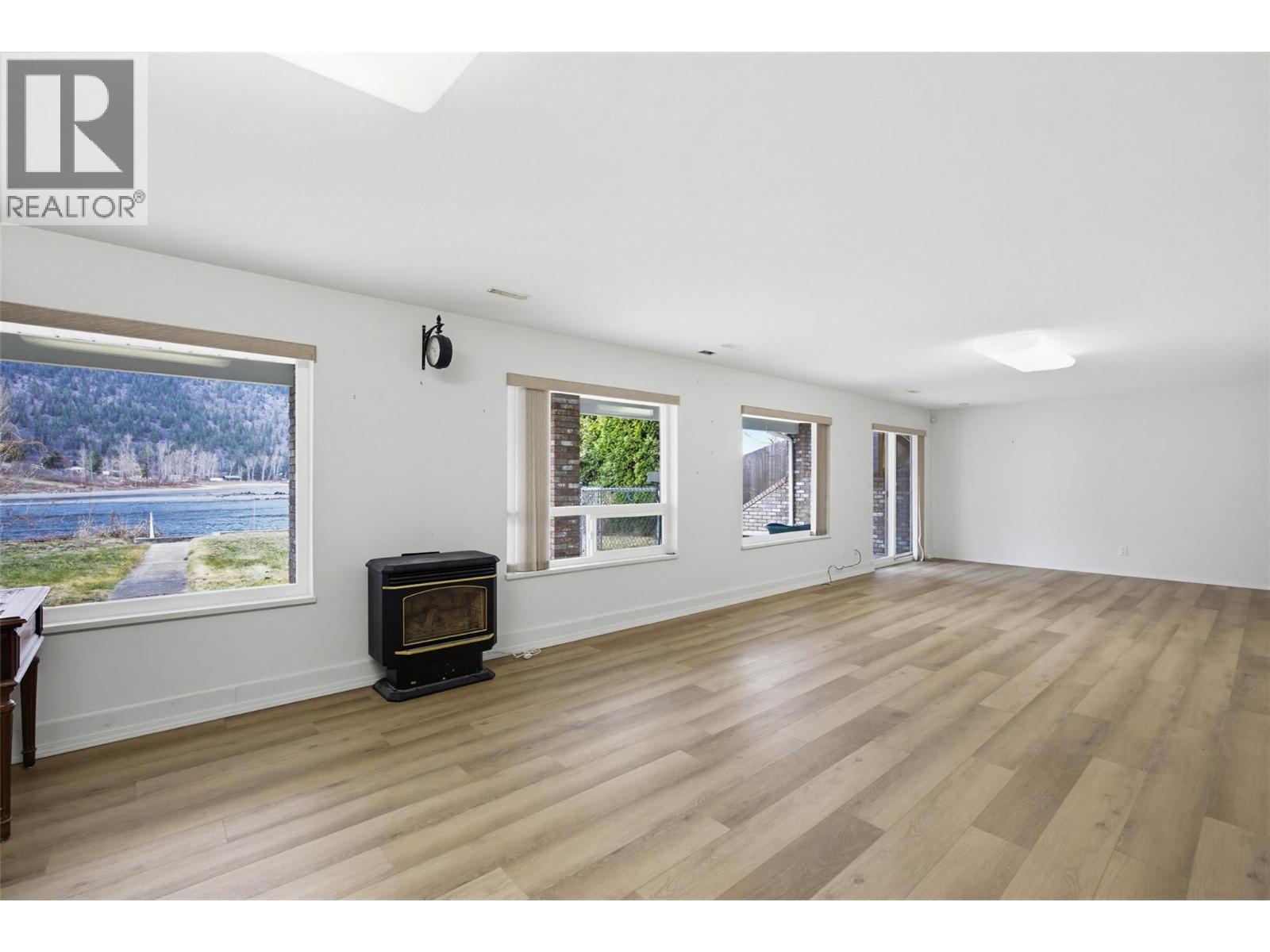 634 Hysop Place, Chase, British Columbia  V0E 1M0 - Photo 27 - 10377713