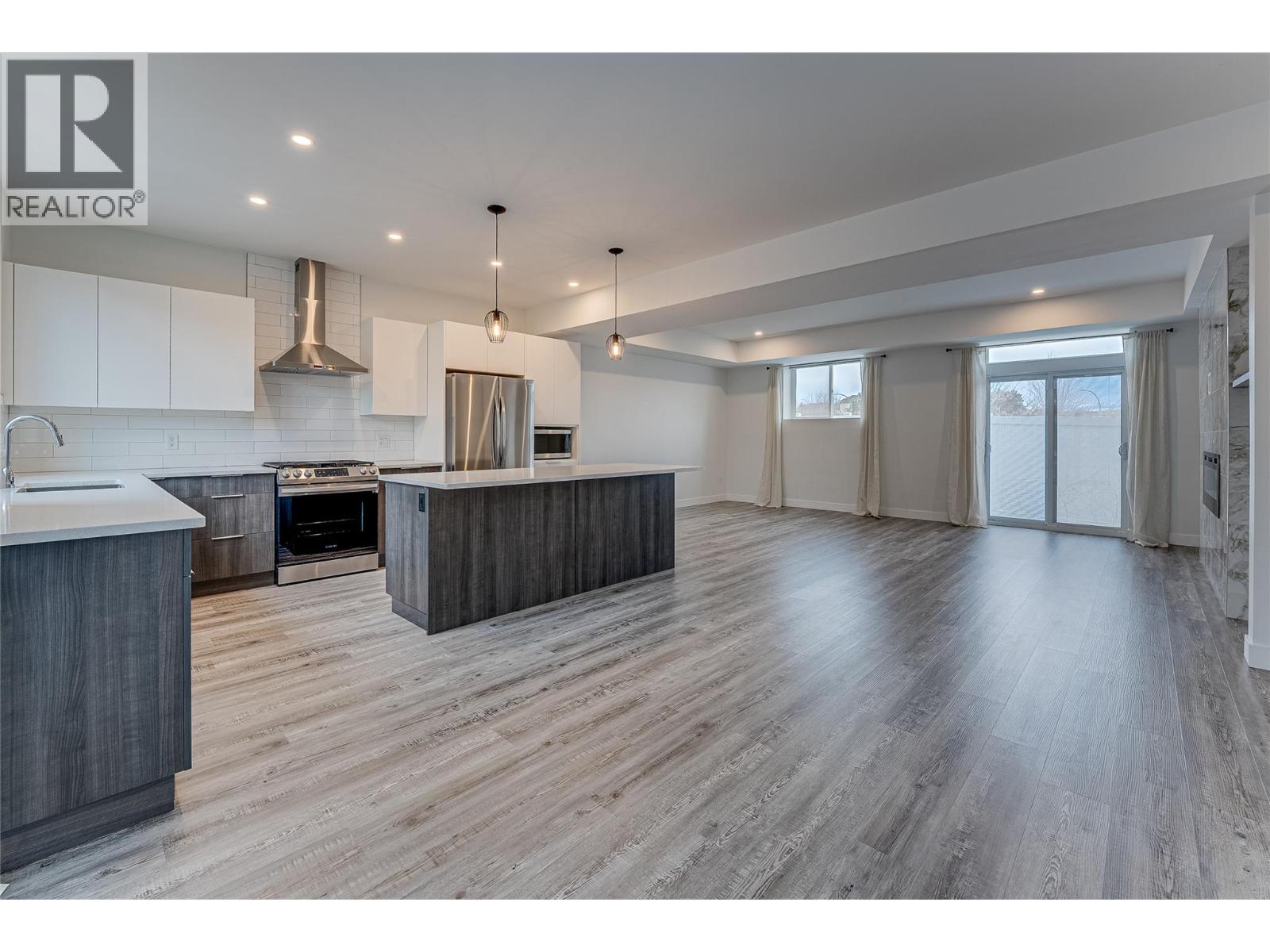 1039 Mt. Fosthall Drive Unit# 11, Vernon, British Columbia  V1B 2W2 - Photo 16 - 10377464