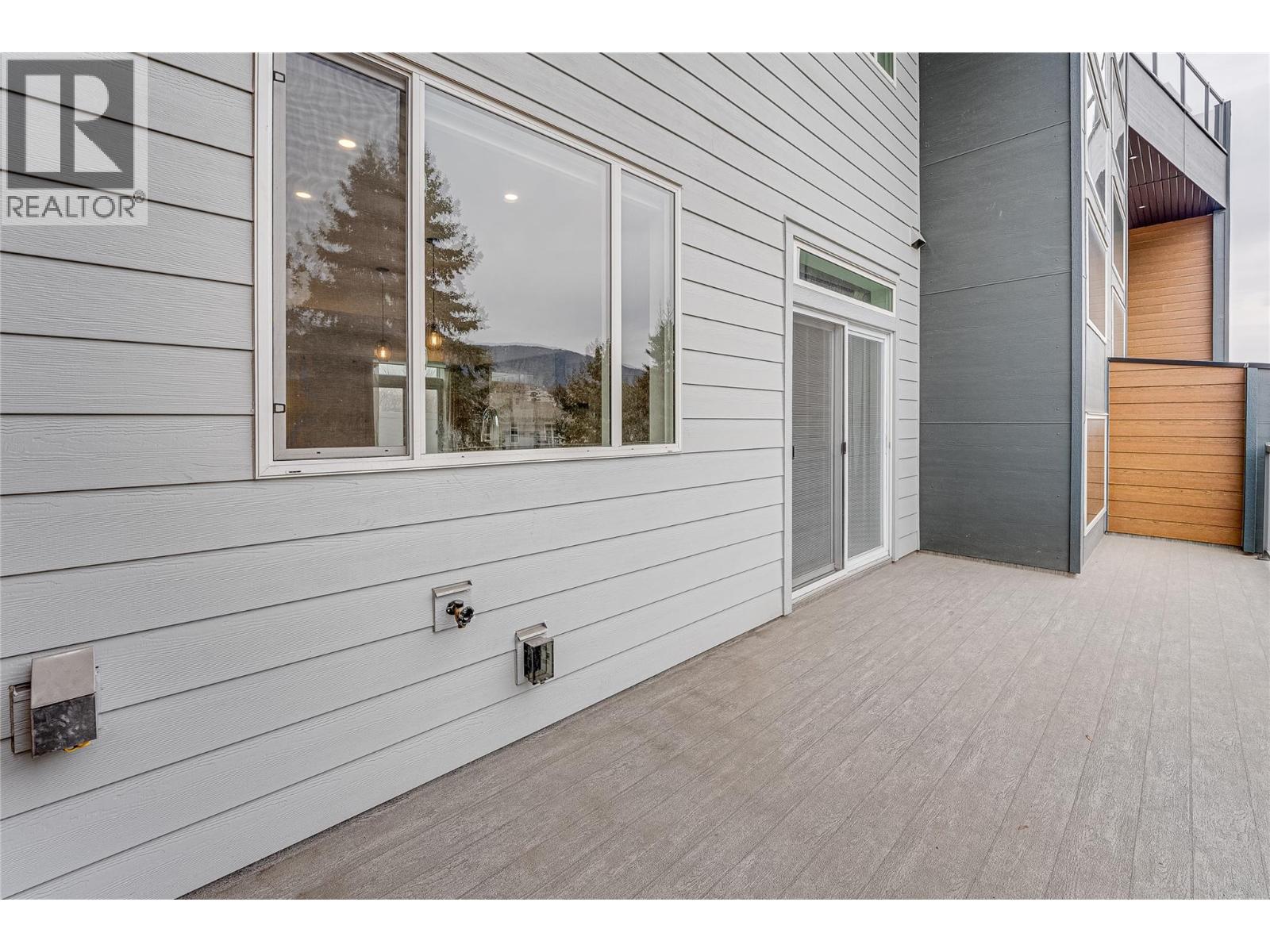 1039 Mt. Fosthall Drive Unit# 11, Vernon, British Columbia  V1B 2W2 - Photo 17 - 10377464