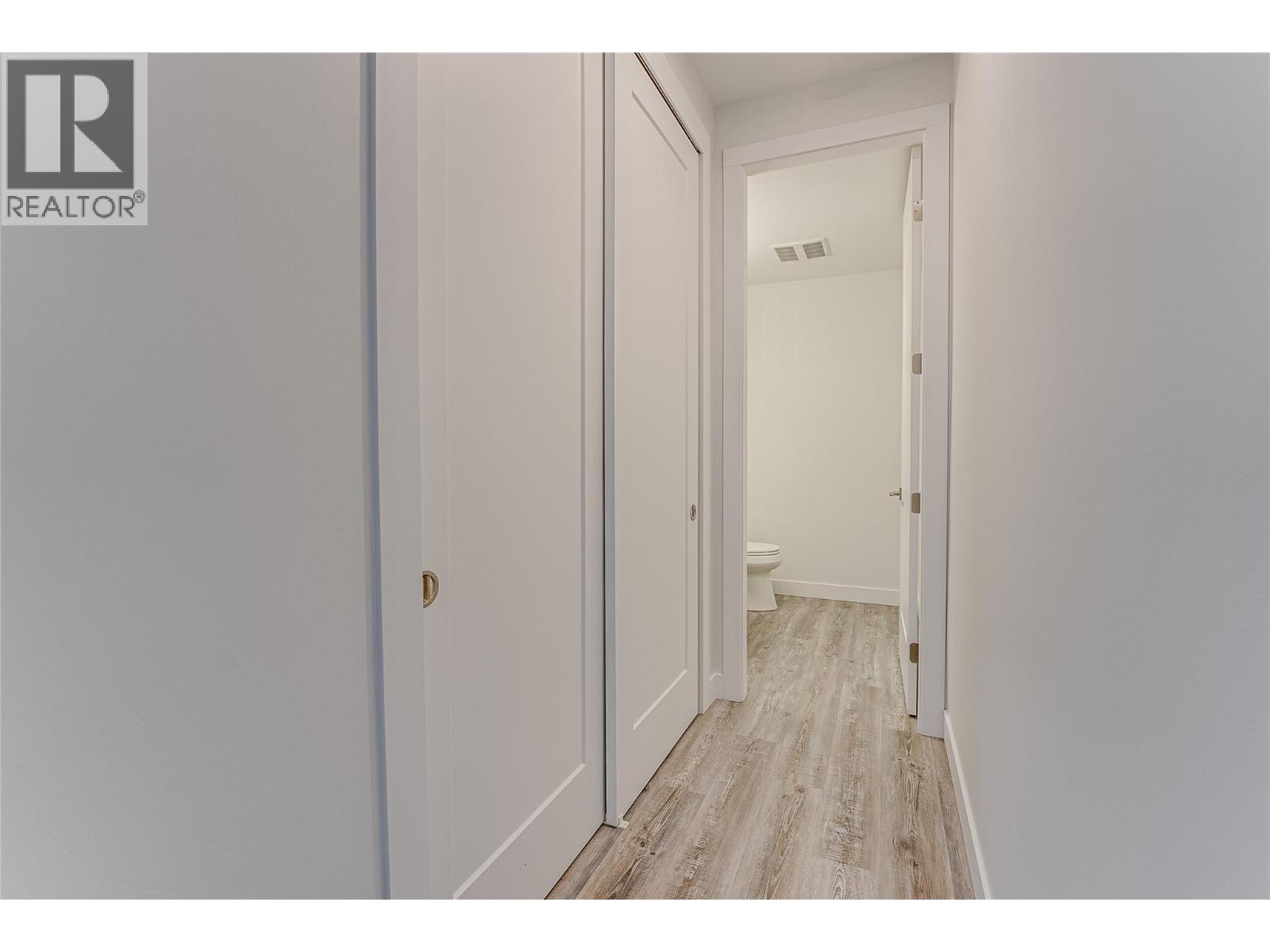 1039 Mt. Fosthall Drive Unit# 11, Vernon, British Columbia  V1B 2W2 - Photo 18 - 10377464