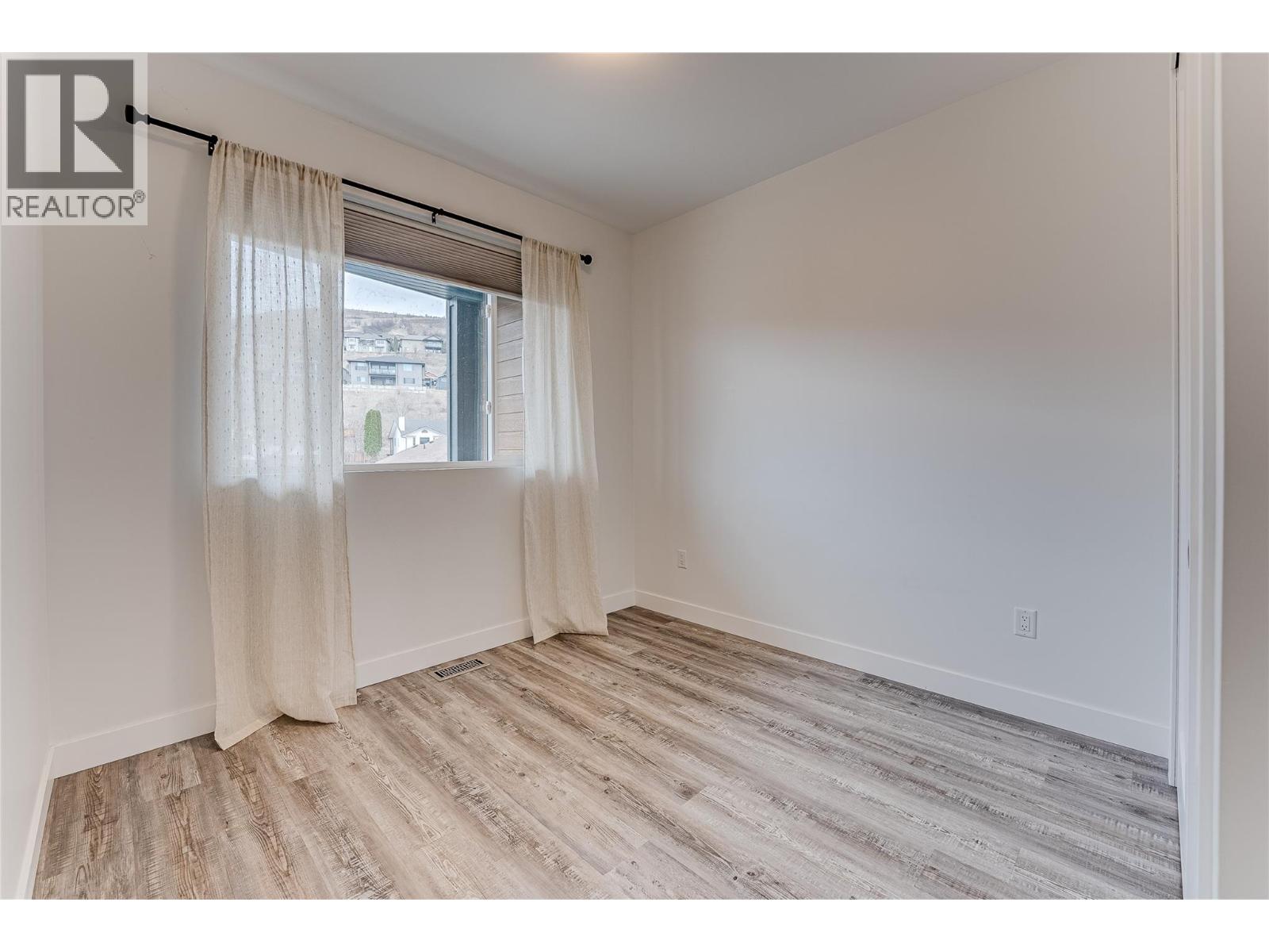 1039 Mt. Fosthall Drive Unit# 11, Vernon, British Columbia  V1B 2W2 - Photo 28 - 10377464