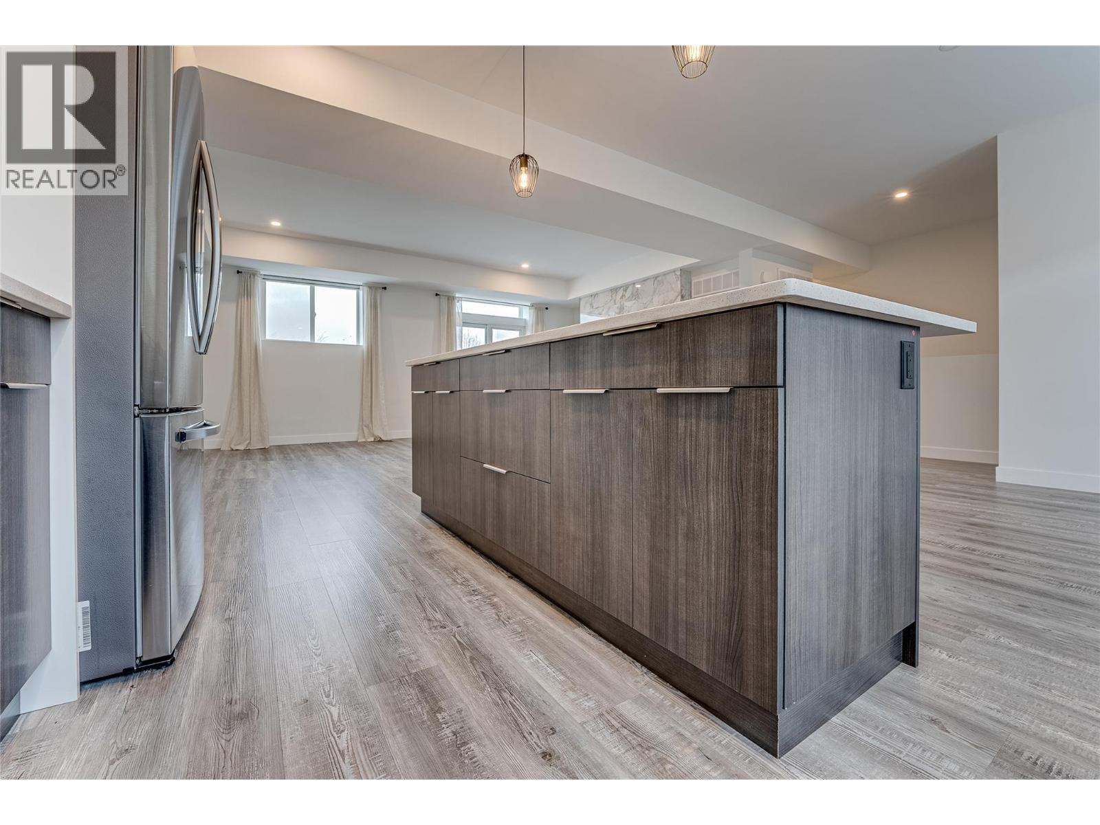 1039 Mt. Fosthall Drive Unit# 11, Vernon, British Columbia  V1B 2W2 - Photo 9 - 10377464