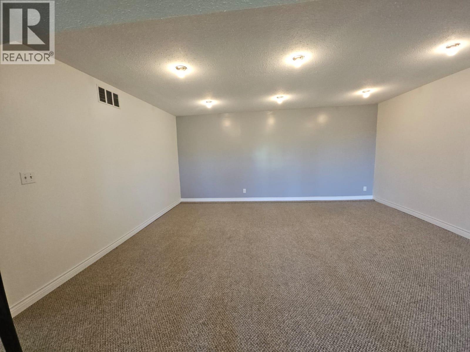 3511 Spruce Road, Chetwynd, British Columbia  V0C 1J0 - Photo 38 - 10378016