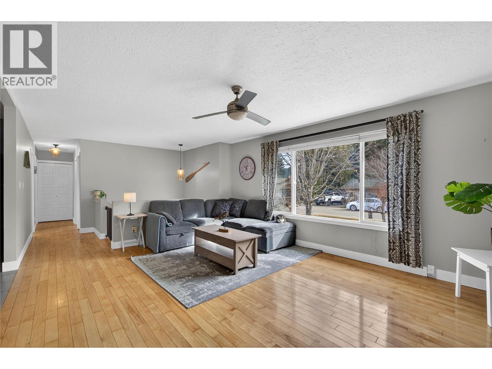 610 Gillis Avenue, Sicamous, British Columbia  V0E 2V0 - Photo 16 - 10378026