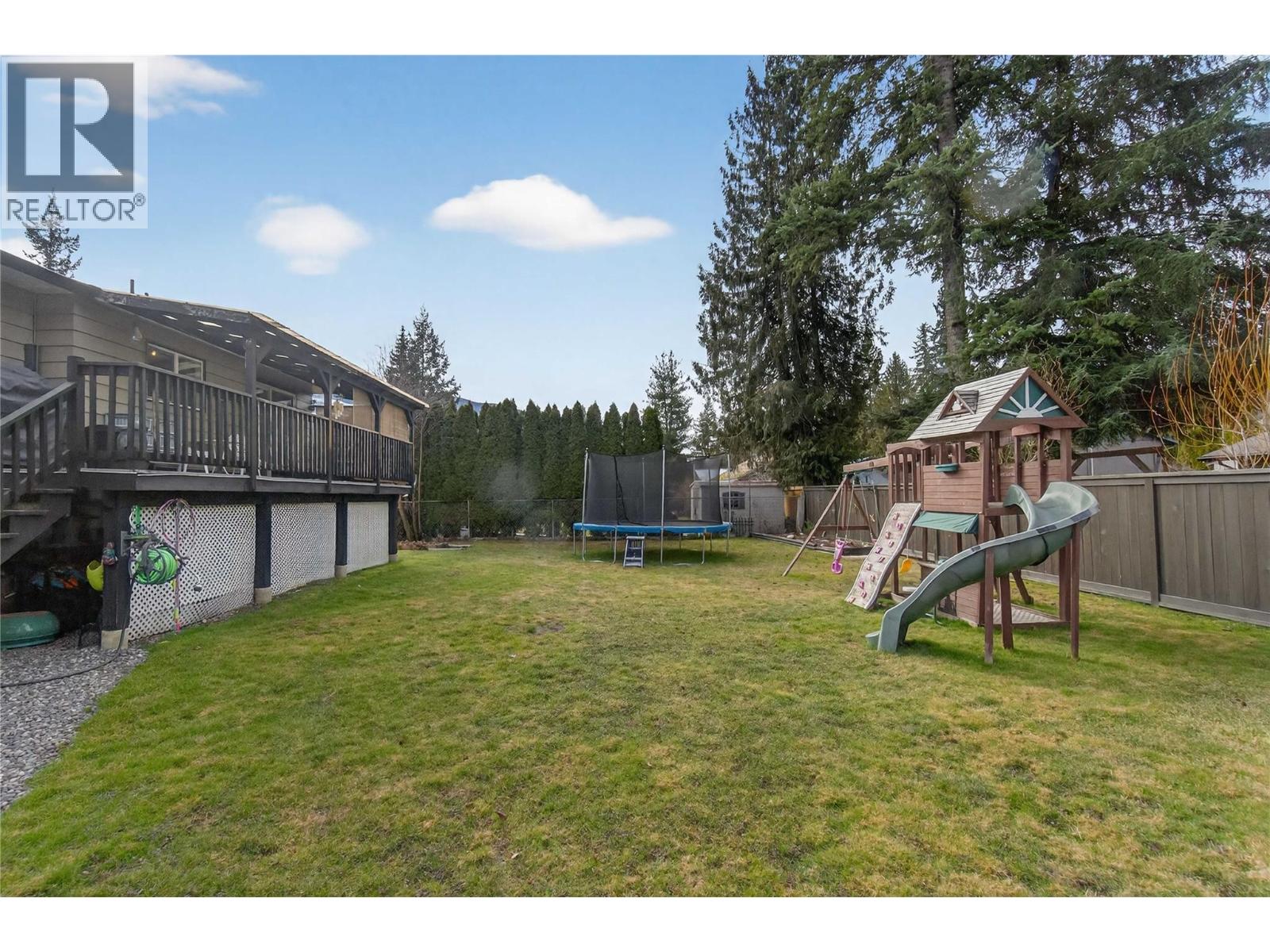 610 Gillis Avenue, Sicamous, British Columbia  V0E 2V0 - Photo 47 - 10378026