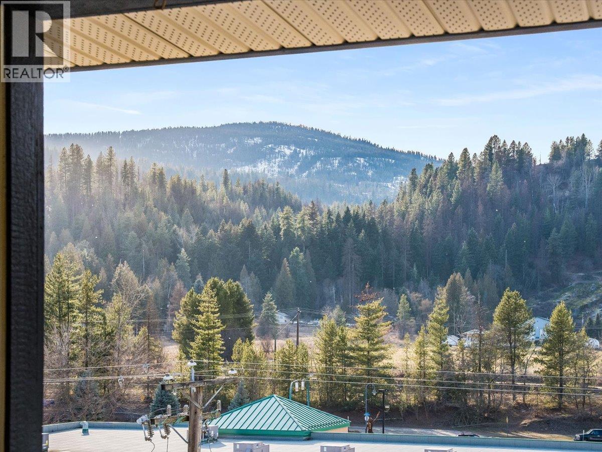 625 11th Avenue Unit# 6, Castlegar, British Columbia  V1N 1J7 - Photo 26 - 10377029