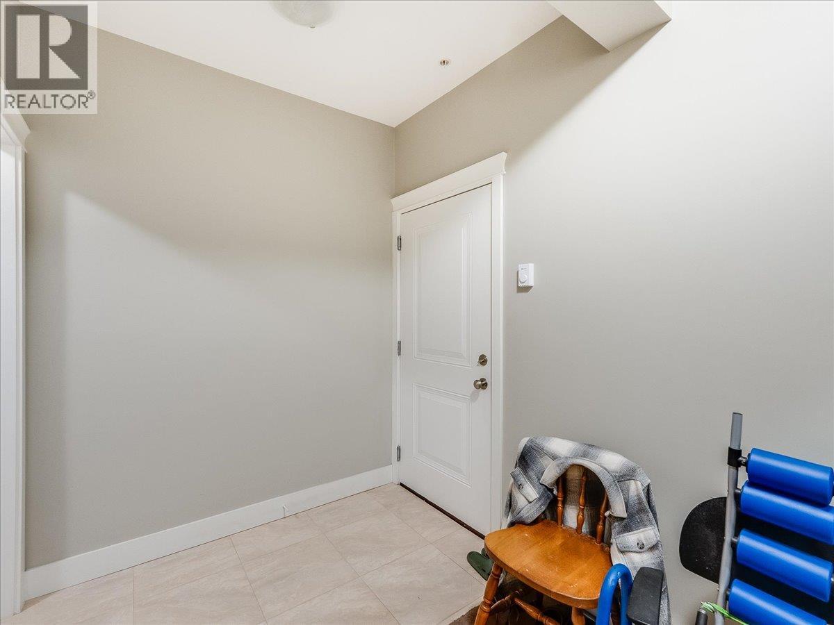 625 11th Avenue Unit# 6, Castlegar, British Columbia  V1N 1J7 - Photo 35 - 10377029