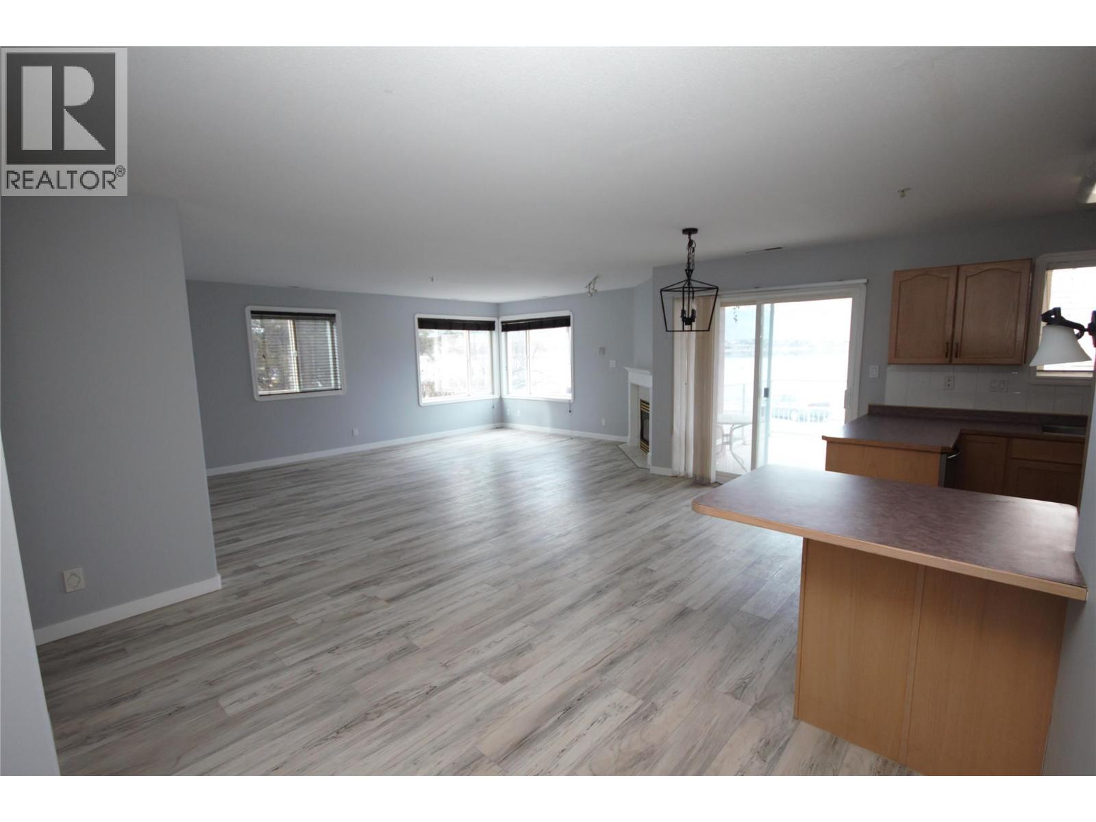 6805 Cottonwood Drive Unit# 100, Osoyoos, British Columbia  V0H 1V3 - Photo 2 - 10377962