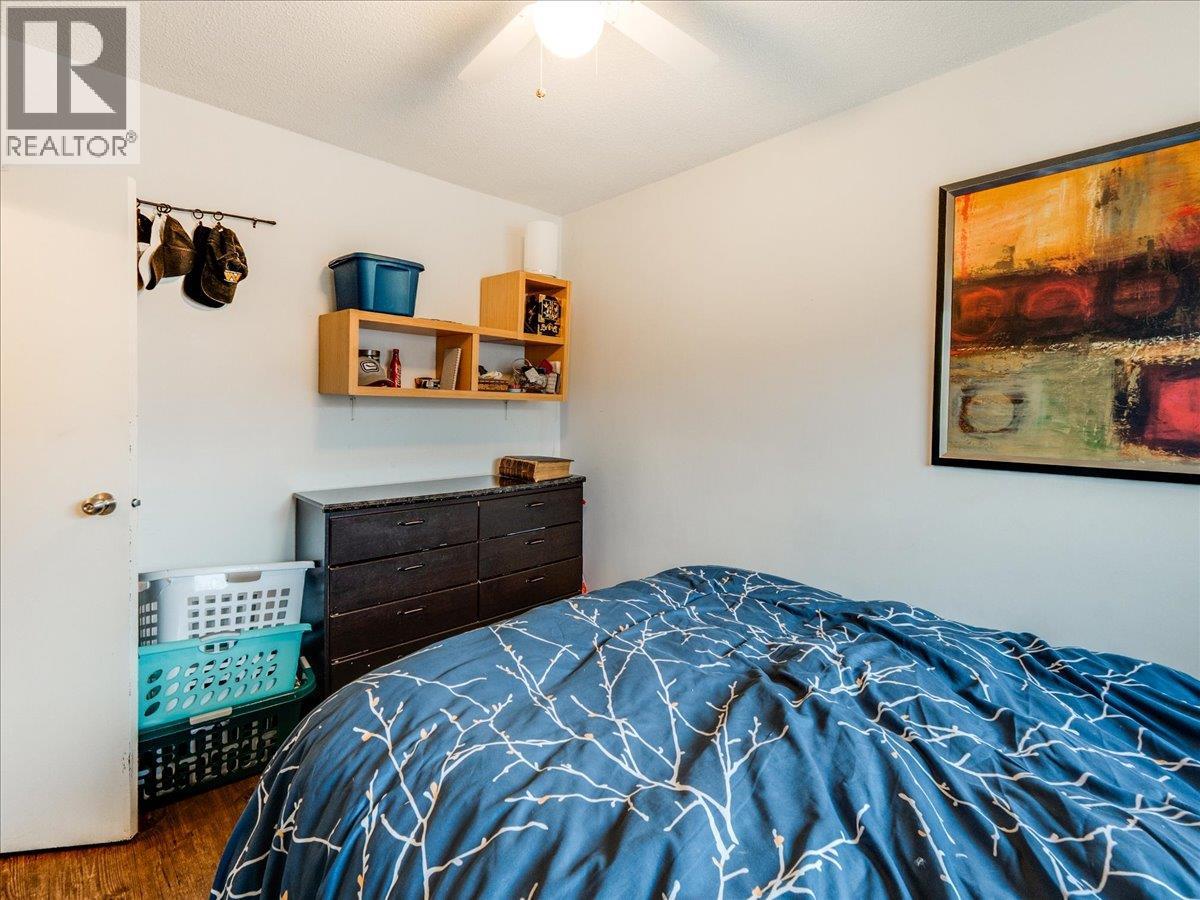 1220 Third Avenue, Trail, British Columbia  V1R 1P2 - Photo 14 - 10378064