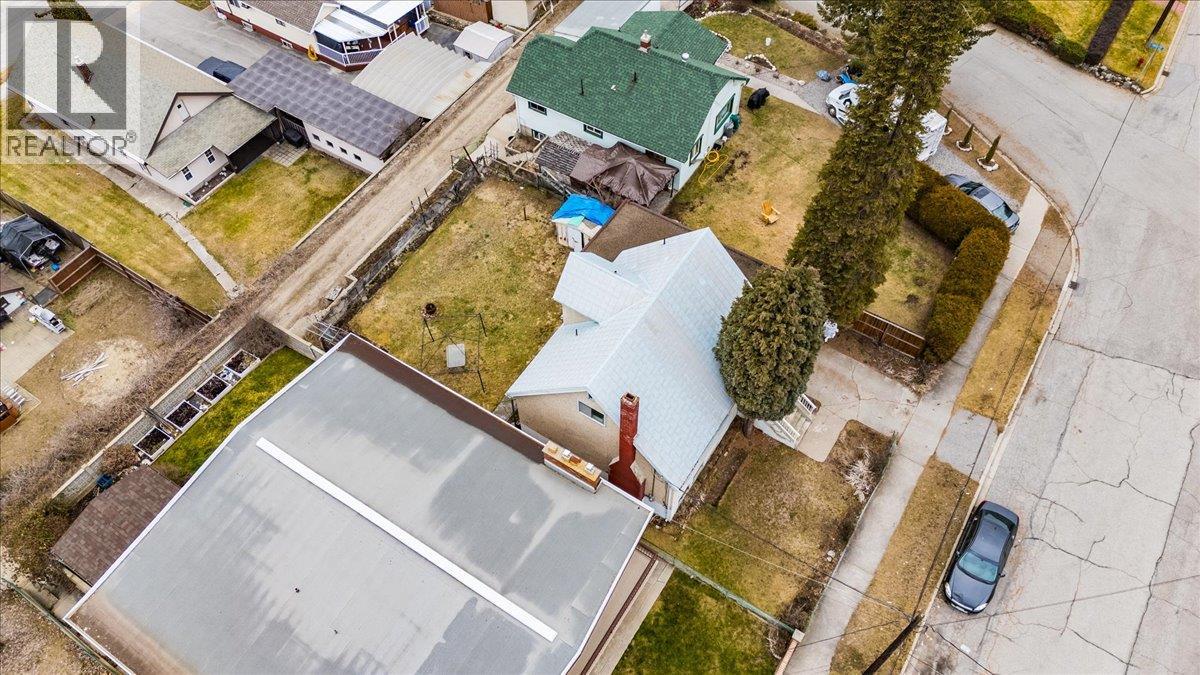 1220 Third Avenue, Trail, British Columbia  V1R 1P2 - Photo 46 - 10378064