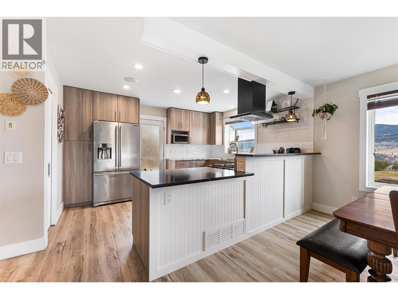 2186 Finlay Court, Lake Country, British Columbia  V1V 1J1 - Photo 11 - 10377876