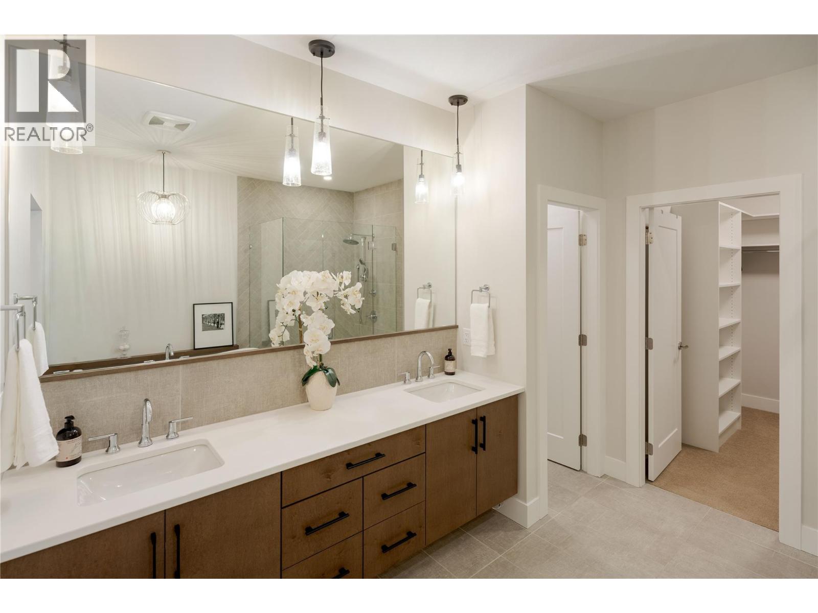 456 Sparrow Hawk Court, Kelowna, British Columbia  V1W 0A6 - Photo 13 - 10378071