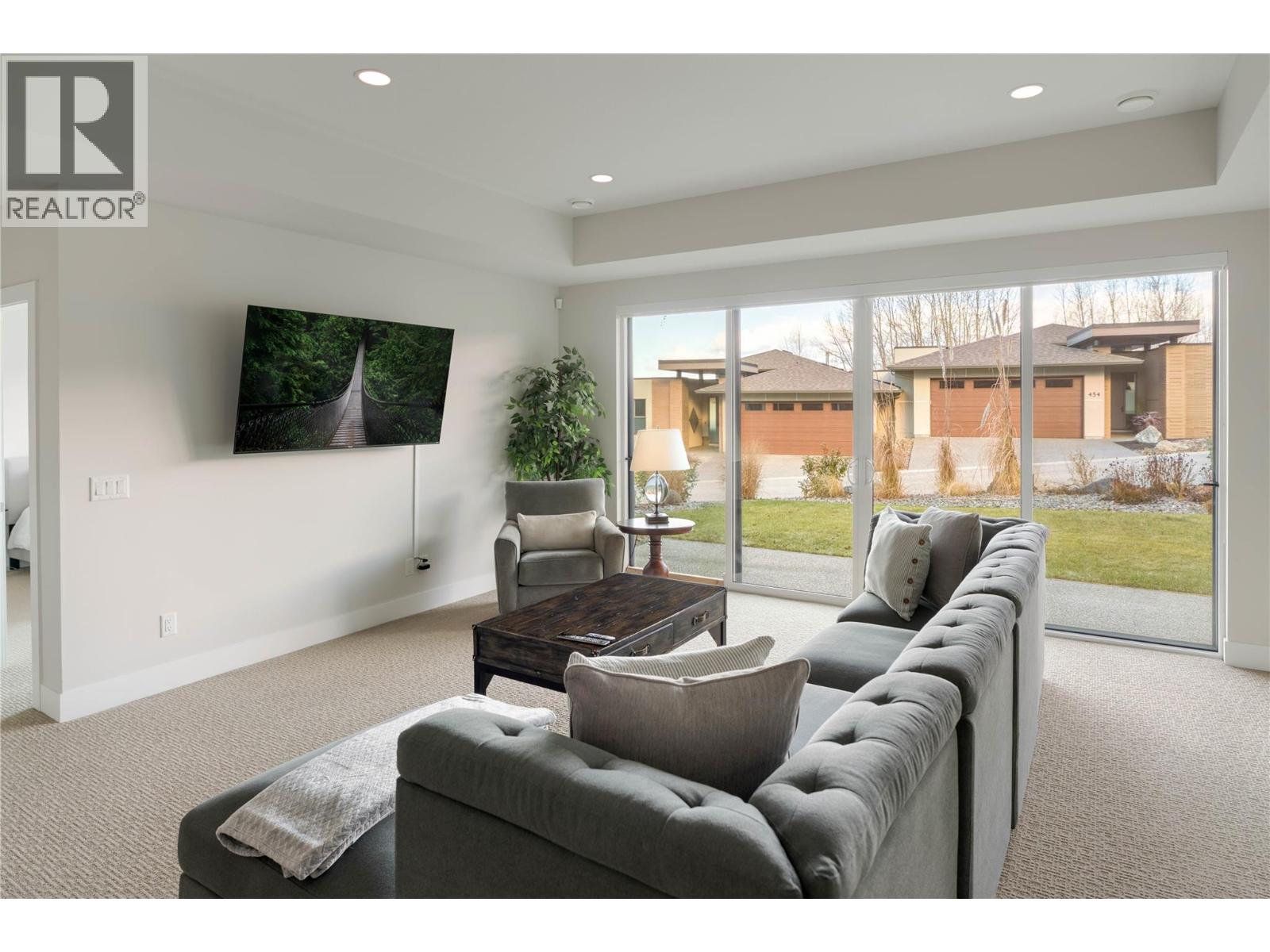 456 Sparrow Hawk Court, Kelowna, British Columbia  V1W 0A6 - Photo 21 - 10378071