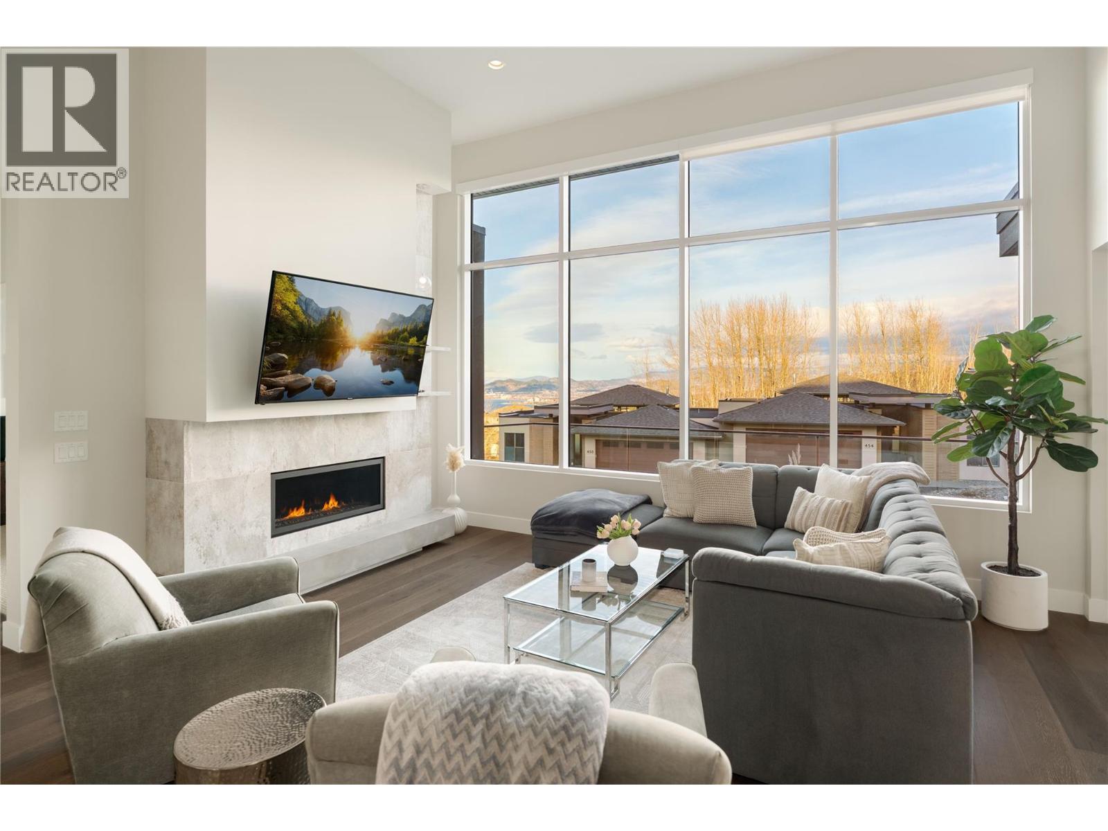 456 Sparrow Hawk Court, Kelowna, British Columbia  V1W 0A6 - Photo 5 - 10378071