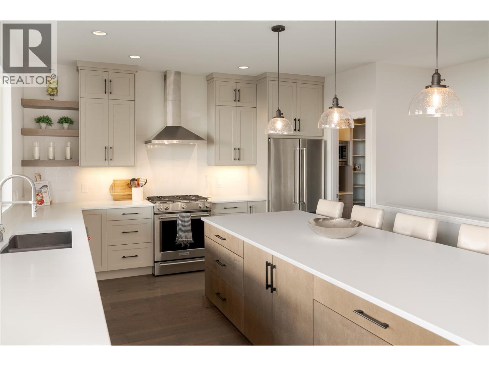 456 Sparrow Hawk Court, Kelowna, British Columbia  V1W 0A6 - Photo 9 - 10378071