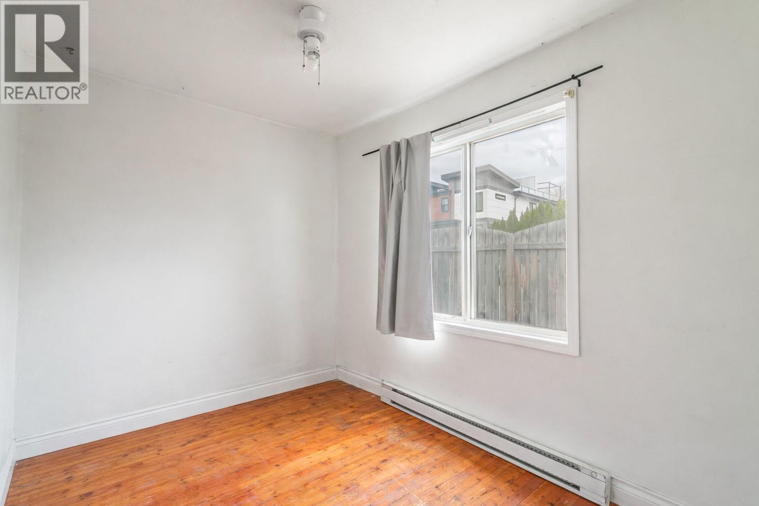 2293 Woodlawn Street, Kelowna, British Columbia  V1Y 2T1 - Photo 10 - 10377230