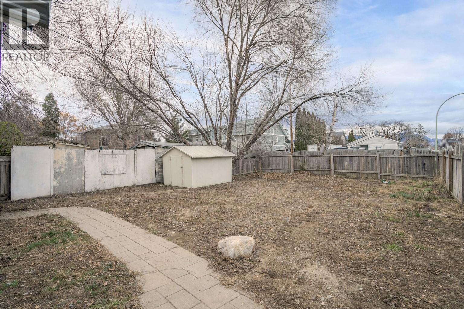 2293 Woodlawn Street, Kelowna, British Columbia  V1Y 2T1 - Photo 21 - 10377230