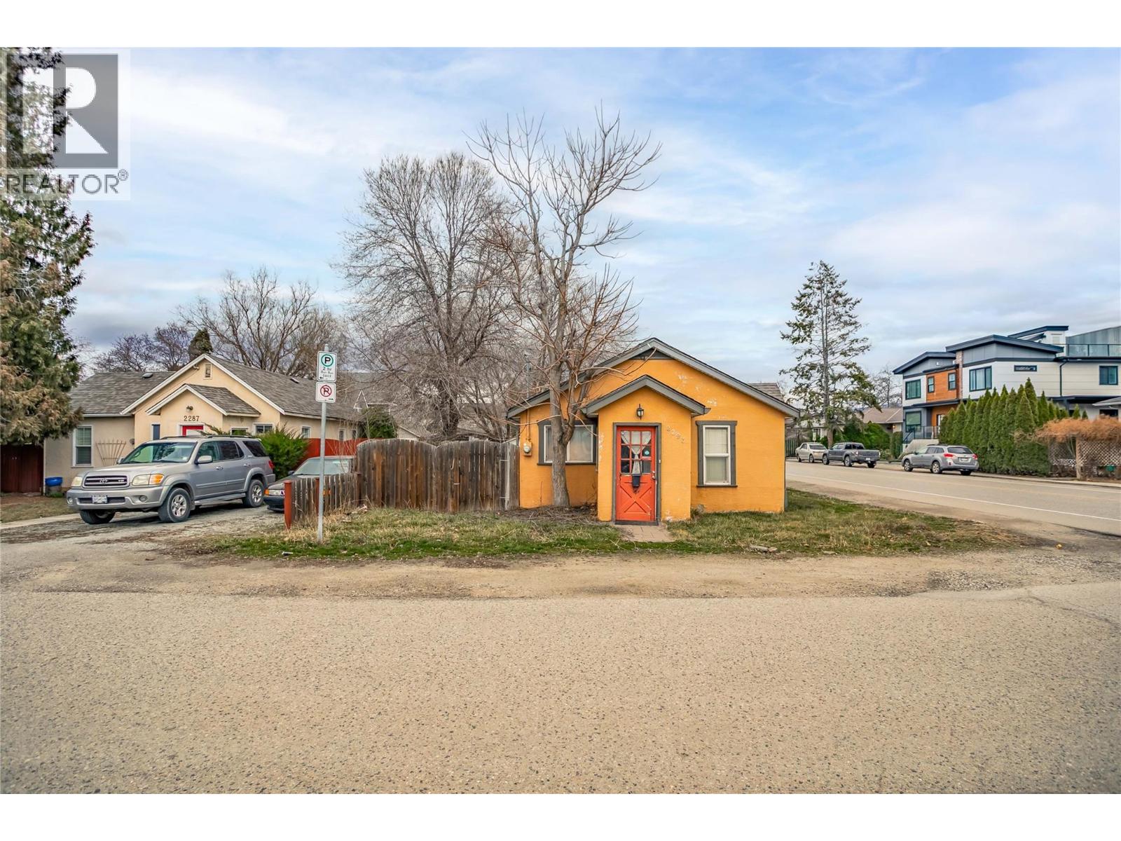 2293 Woodlawn Street, Kelowna, British Columbia  V1Y 2T1 - Photo 24 - 10377230