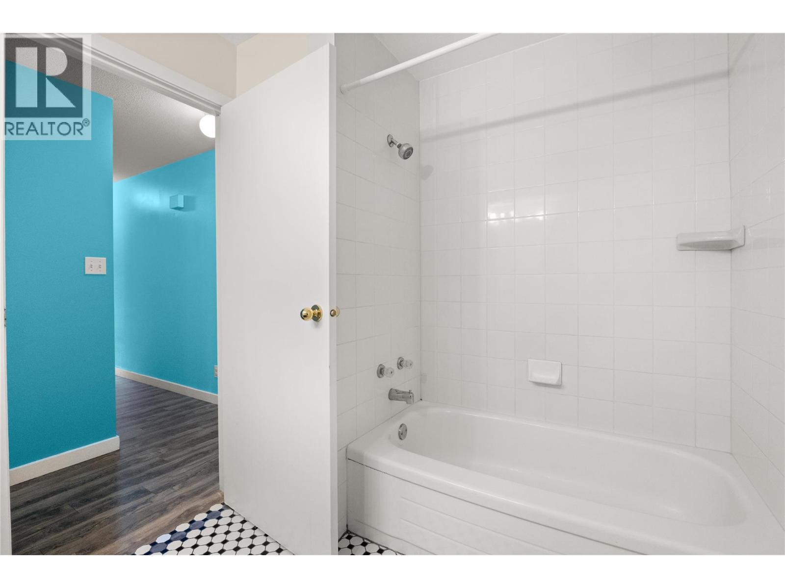 390 Rigsby Street Unit# 104, Penticton, British Columbia  V2A 5S7 - Photo 11 - 10376501