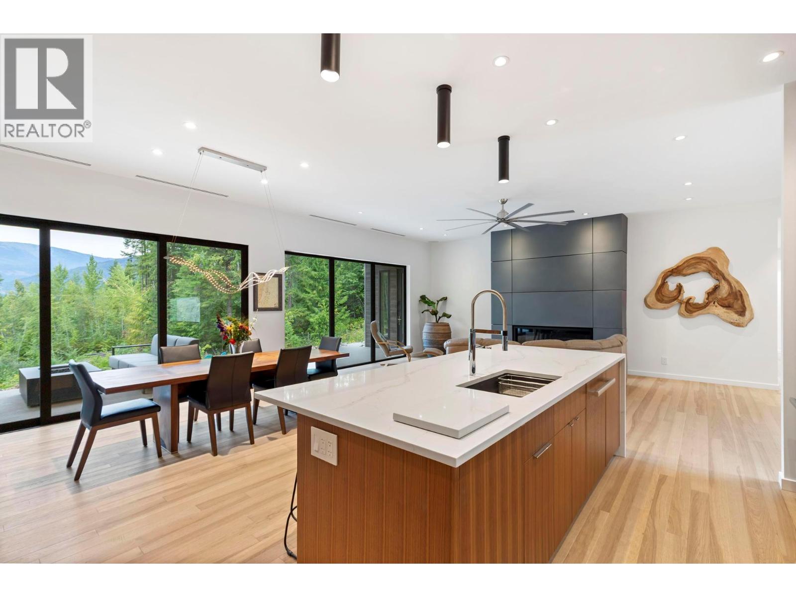 5147 Sunset Drive, Eagle Bay, British Columbia  V0E 1T0 - Photo 11 - 10376339