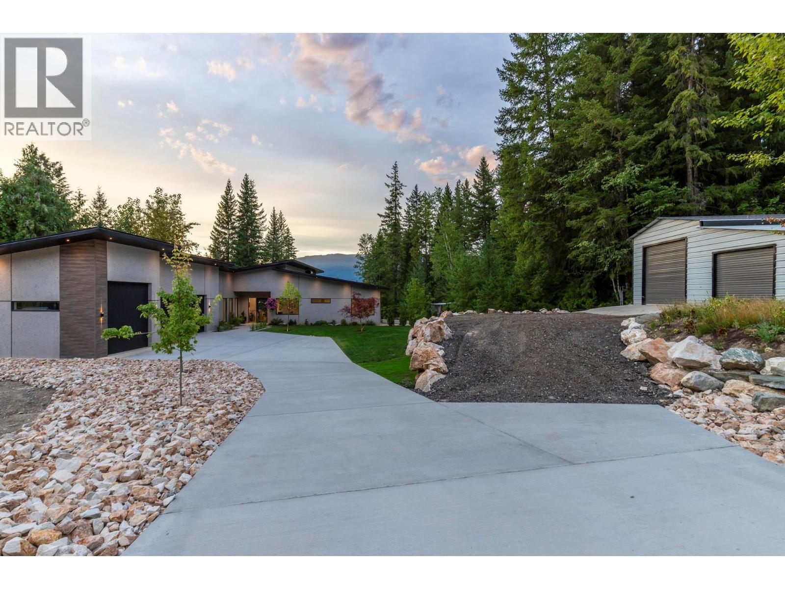 5147 Sunset Drive, Eagle Bay, British Columbia  V0E 1T0 - Photo 55 - 10376339