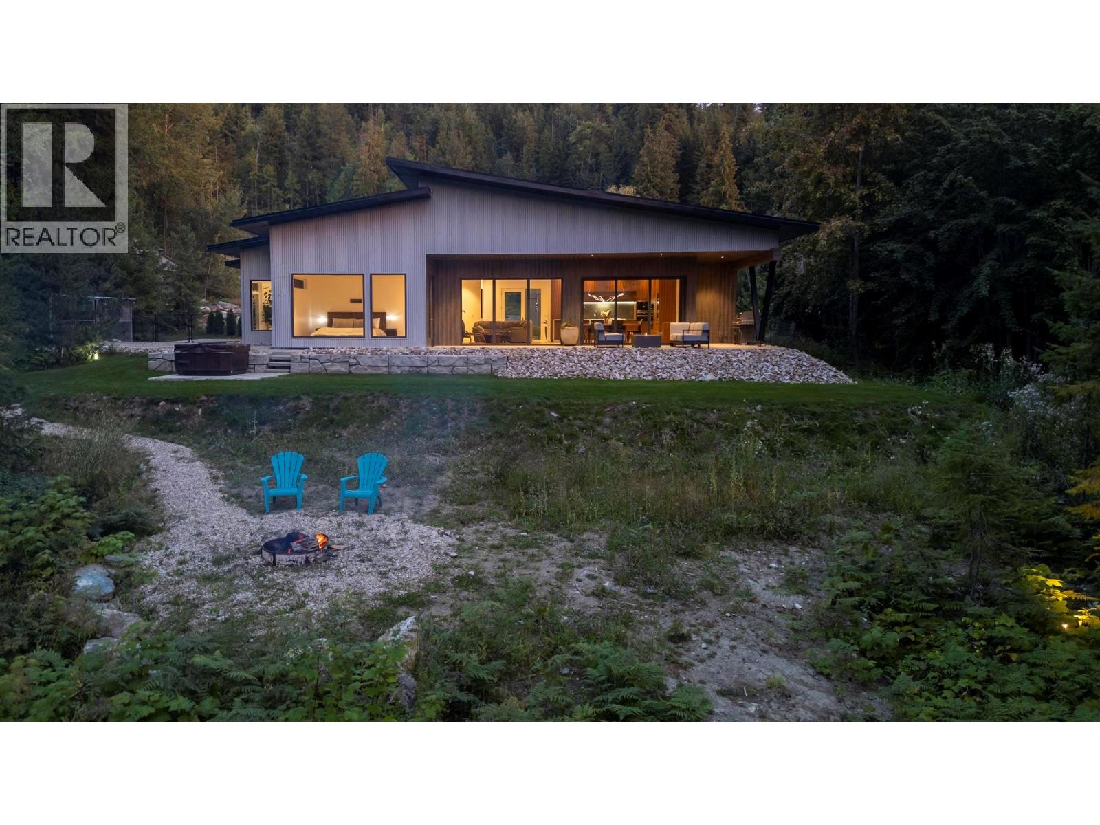 5147 Sunset Drive, Eagle Bay, British Columbia  V0E 1T0 - Photo 64 - 10376339