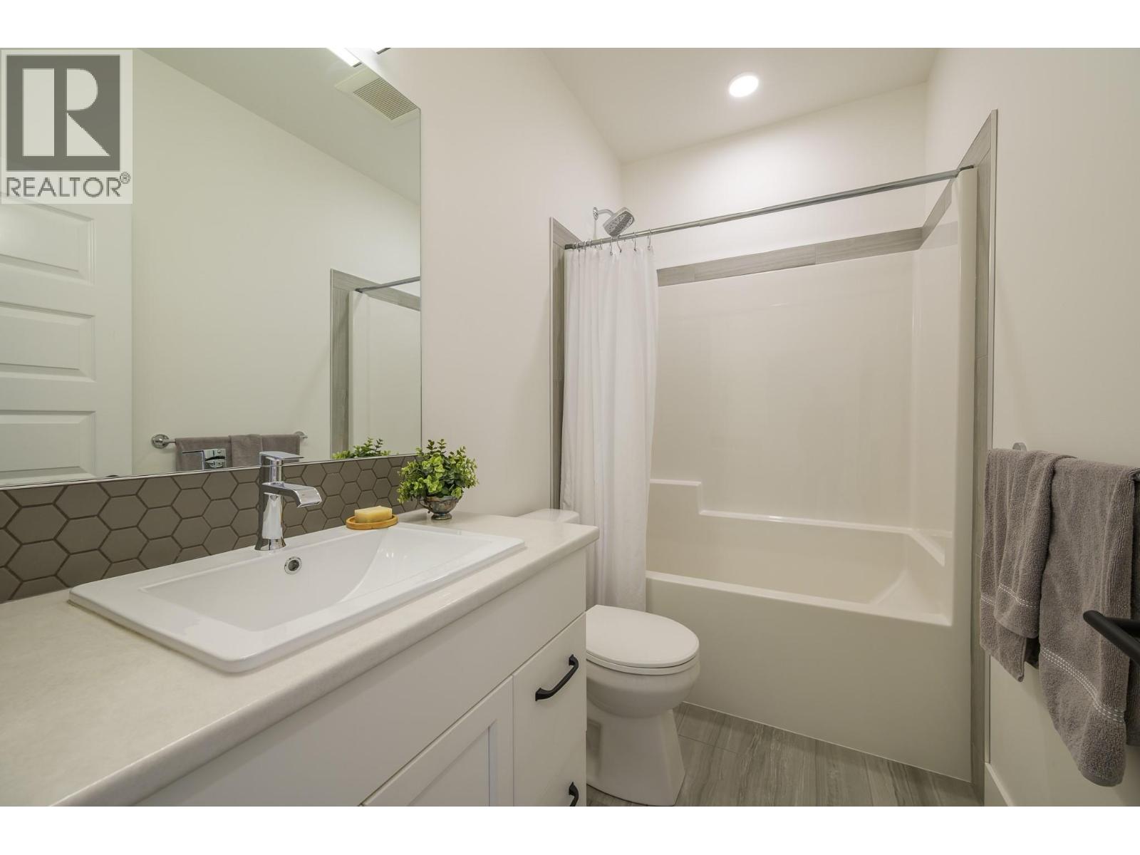 200 Grand Boulevard Unit# 159, Kamloops, British Columbia  V2C 0H3 - Photo 16 - 10378031