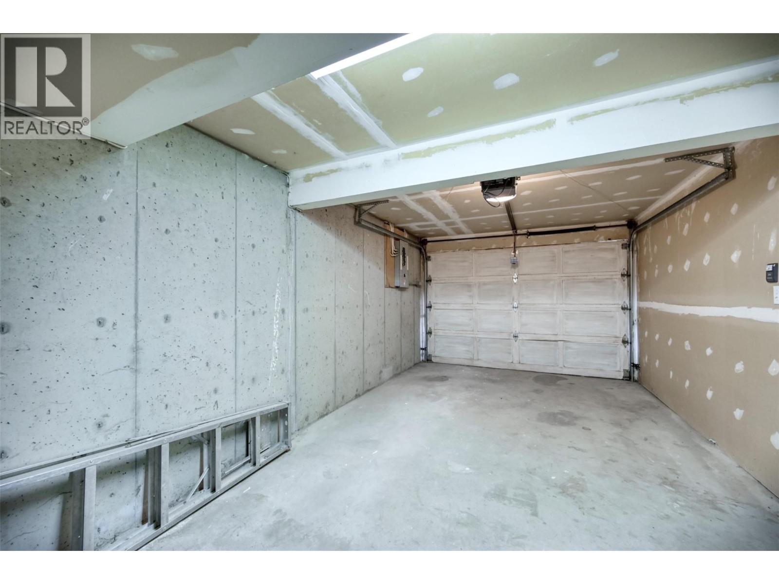 10408 87th Street, Osoyoos, British Columbia  V0H 1V2 - Photo 16 - 10377769