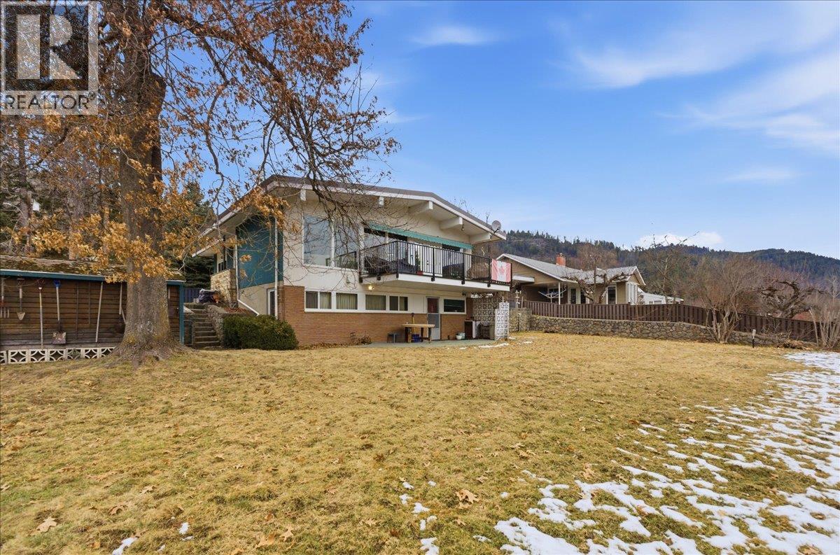 1832 Third Street, Fruitvale, British Columbia  V0G 1L1 - Photo 23 - 10377637