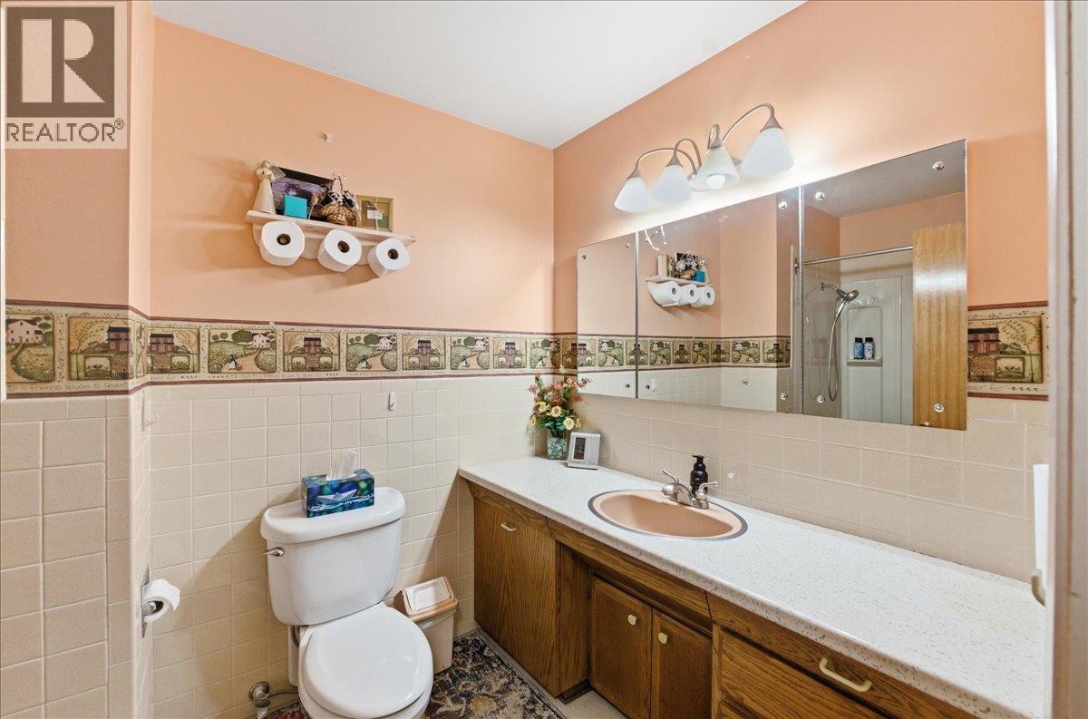 1832 Third Street, Fruitvale, British Columbia  V0G 1L1 - Photo 38 - 10377637