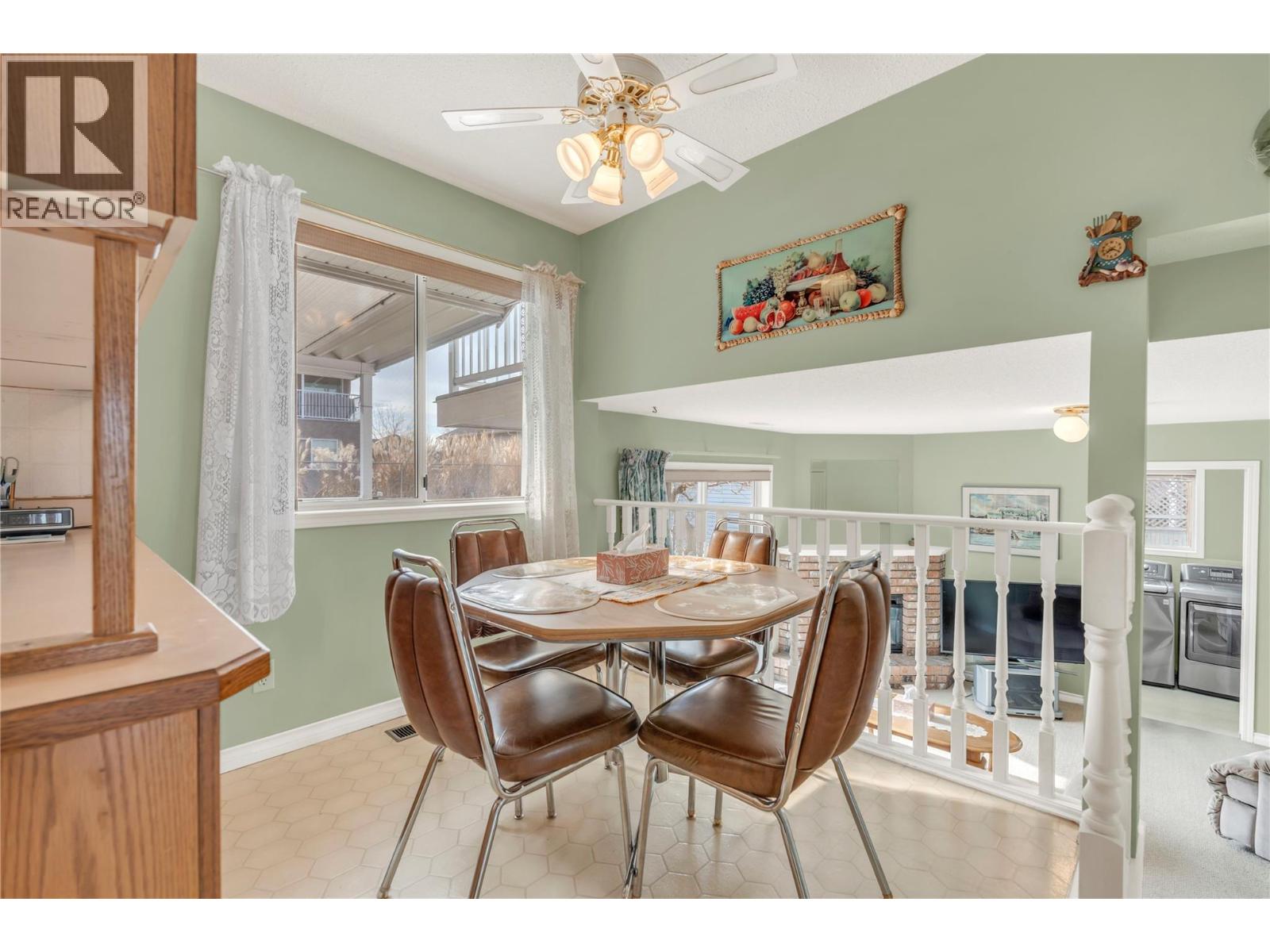 136 Rogers Crescent, Penticton, British Columbia  V2A 8E6 - Photo 11 - 10378107