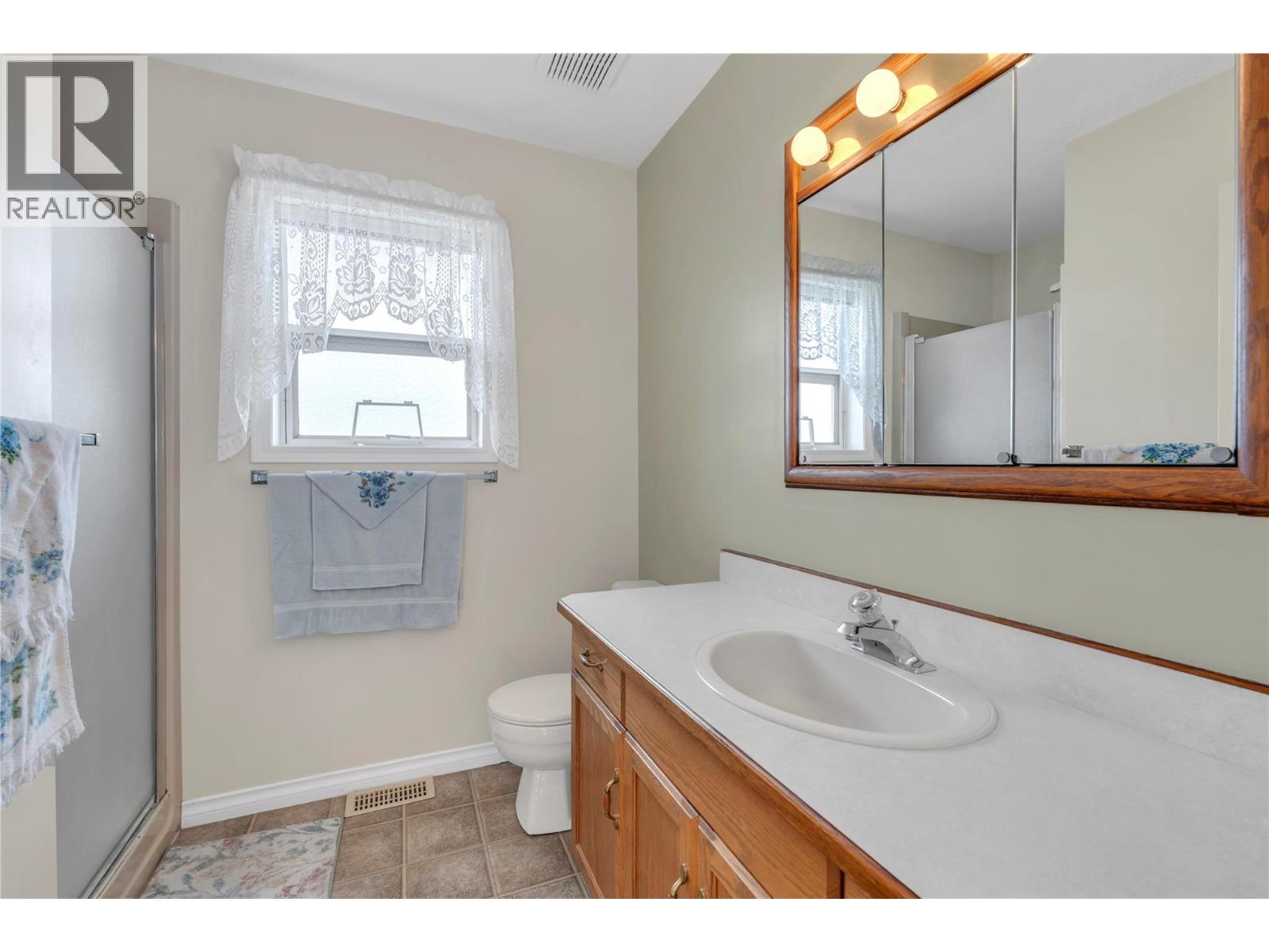 136 Rogers Crescent, Penticton, British Columbia  V2A 8E6 - Photo 22 - 10378107