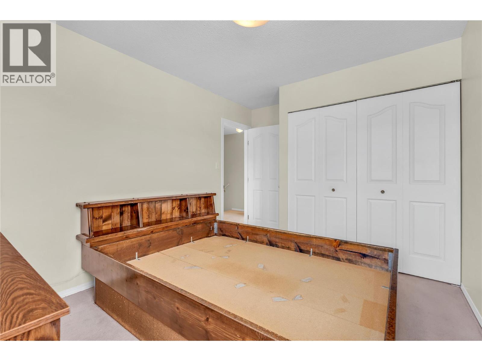 136 Rogers Crescent, Penticton, British Columbia  V2A 8E6 - Photo 30 - 10378107