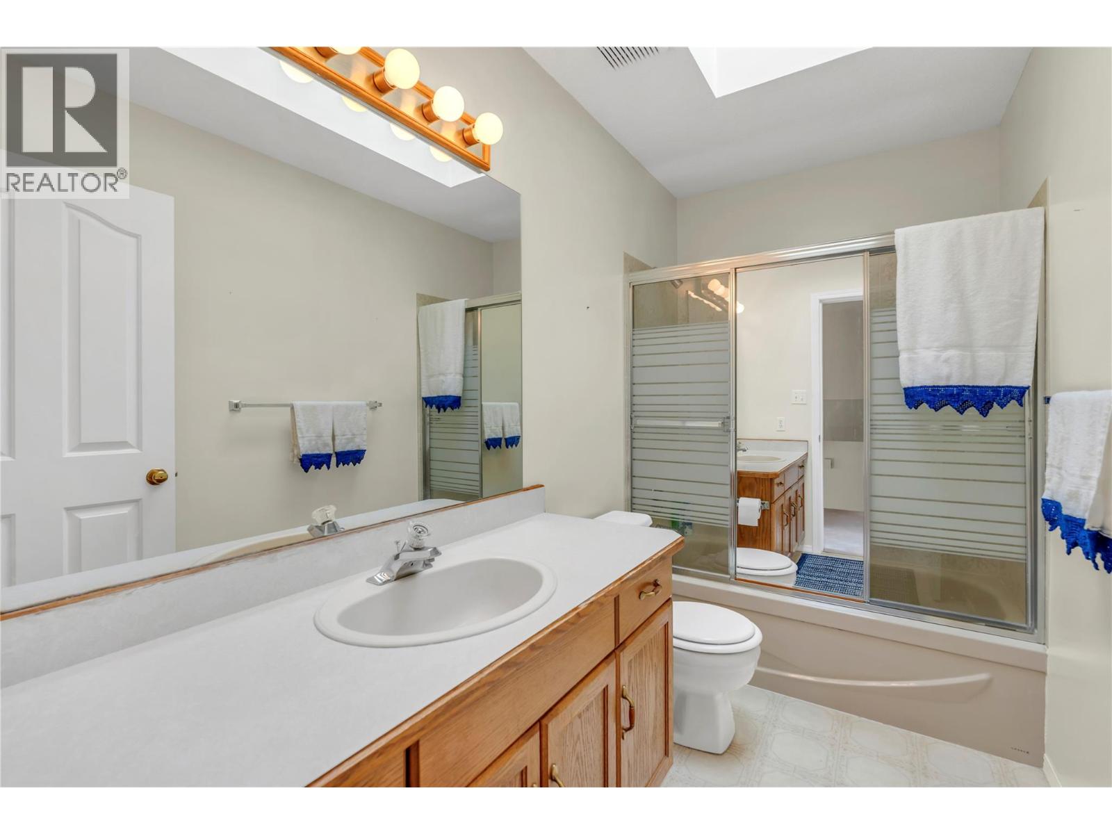 136 Rogers Crescent, Penticton, British Columbia  V2A 8E6 - Photo 31 - 10378107