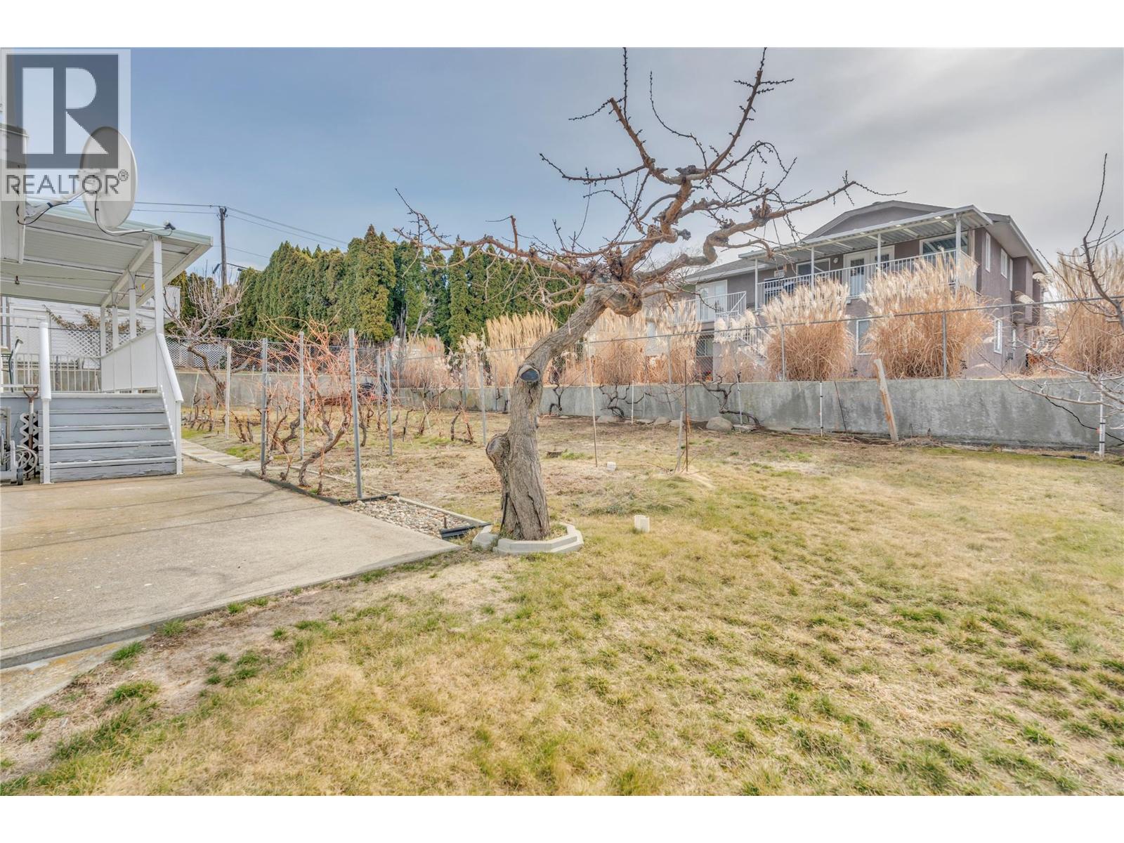 136 Rogers Crescent, Penticton, British Columbia  V2A 8E6 - Photo 38 - 10378107