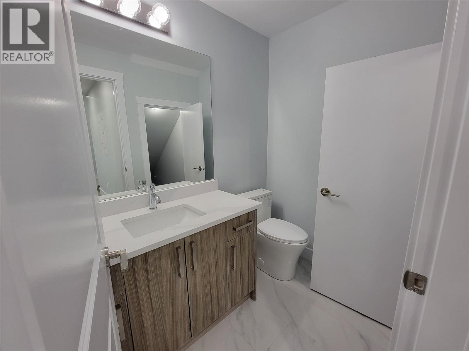 1046 Martin Avenue Unit# 3, Kelowna, British Columbia  V1Y 6V5 - Photo 12 - 10378095