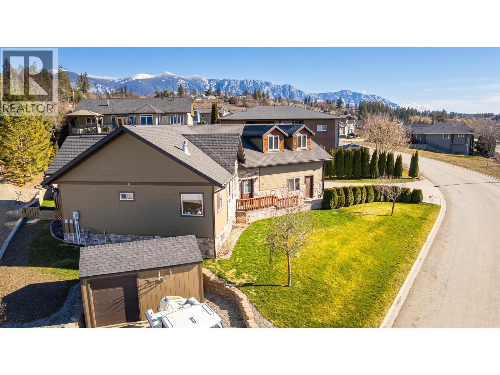 1021 Kootenay Place, Creston, British Columbia  V0B 1G3 - Photo 30 - 10378061