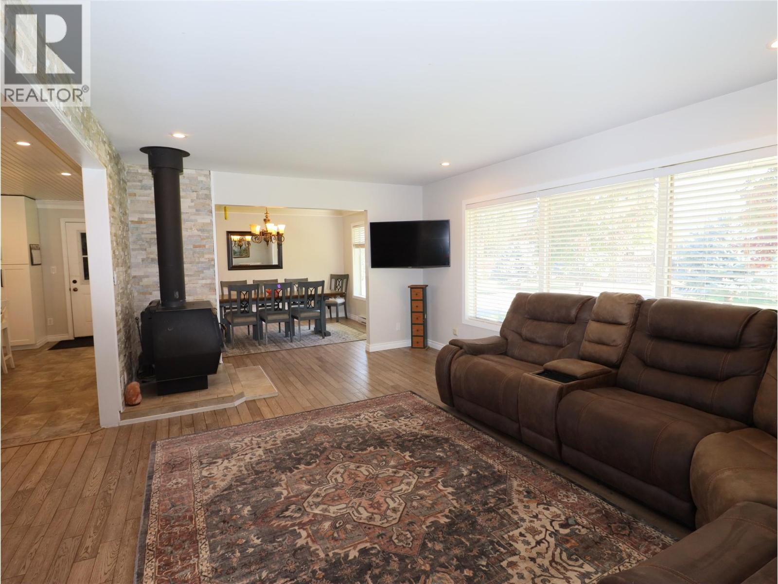 5015 Siminoff Road, Grand Forks, British Columbia  V0H 1H4 - Photo 25 - 10378052