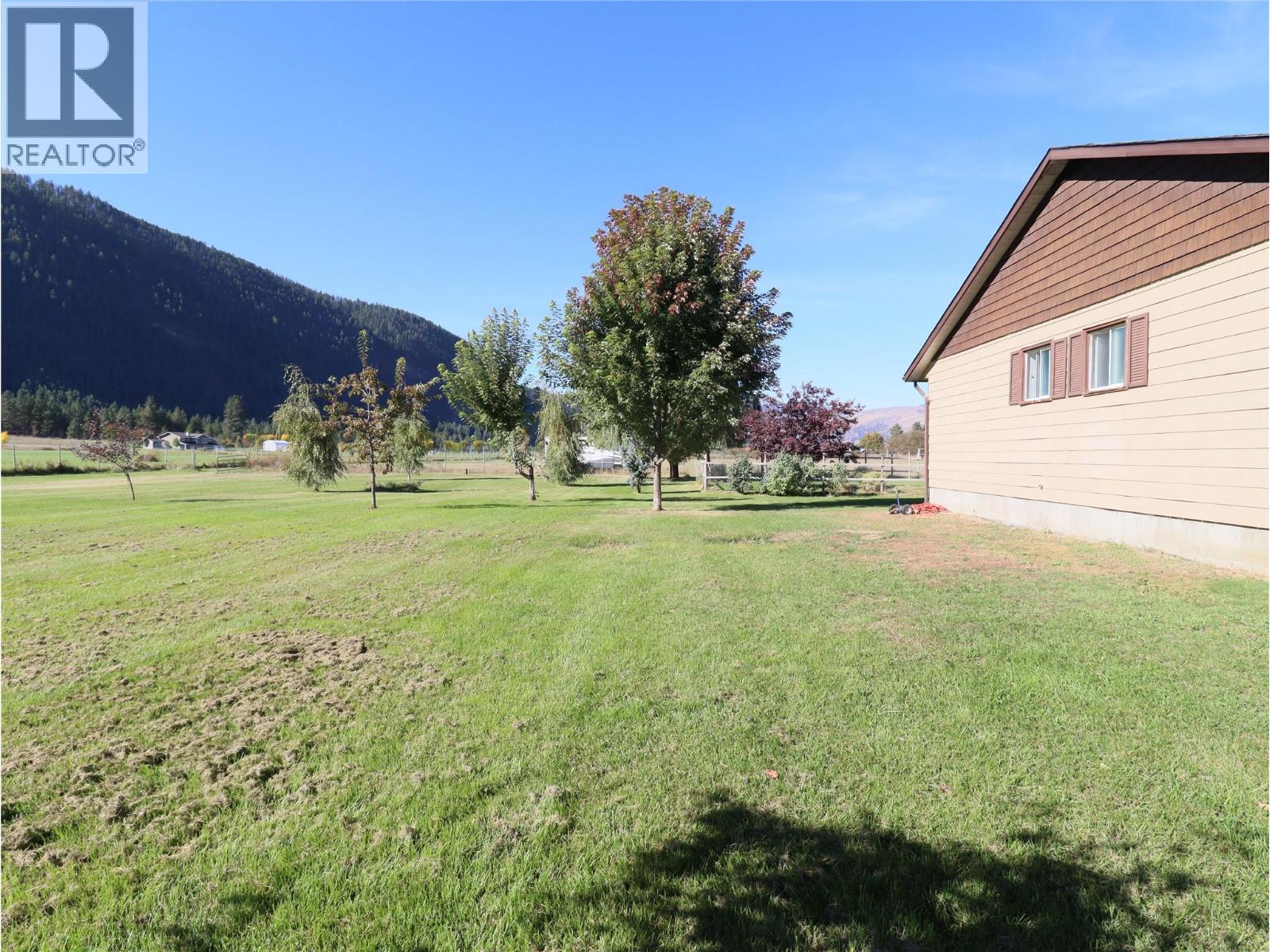 5015 Siminoff Road, Grand Forks, British Columbia  V0H 1H4 - Photo 52 - 10378052