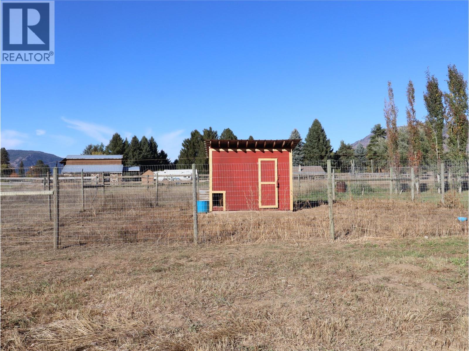 5015 Siminoff Road, Grand Forks, British Columbia  V0H 1H4 - Photo 65 - 10378052