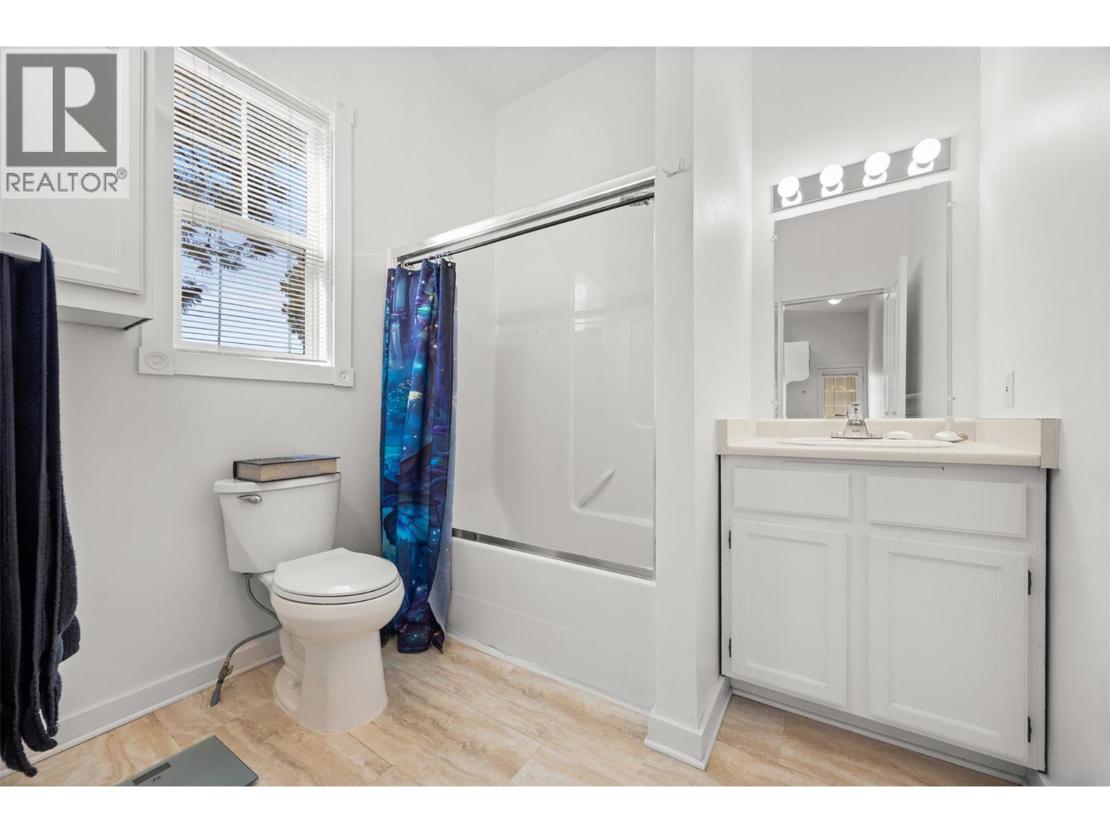 4952 Star Place, Peachland, British Columbia  V0H 1X2 - Photo 37 - 10377933