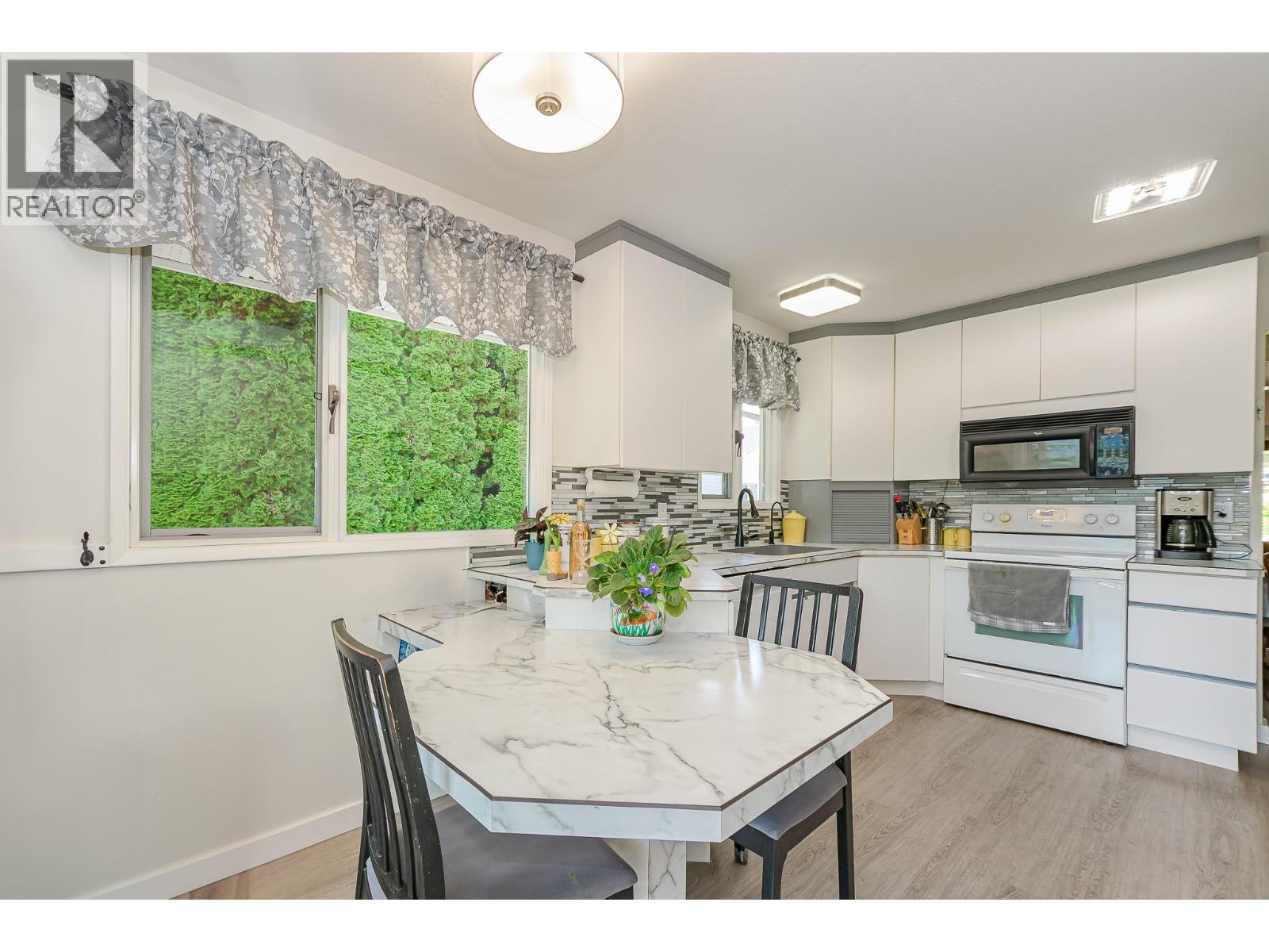 6601 97a Highway, Enderby, British Columbia  V0E 1V3 - Photo 11 - 10377651