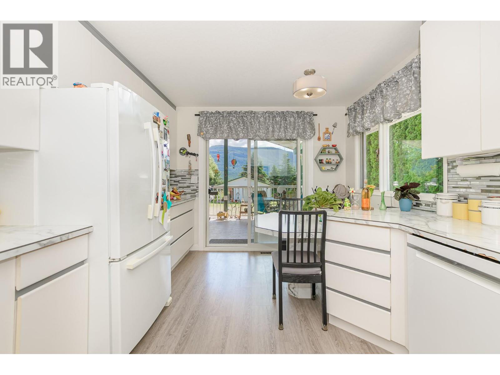 6601 97a Highway, Enderby, British Columbia  V0E 1V3 - Photo 13 - 10377651