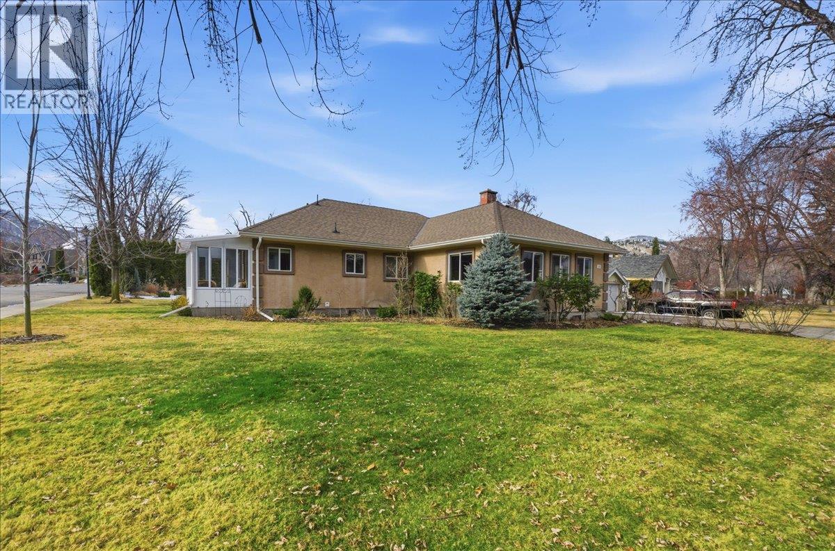 201 Ritchie Avenue, Trail, British Columbia  V1R 1H1 - Photo 40 - 10377562